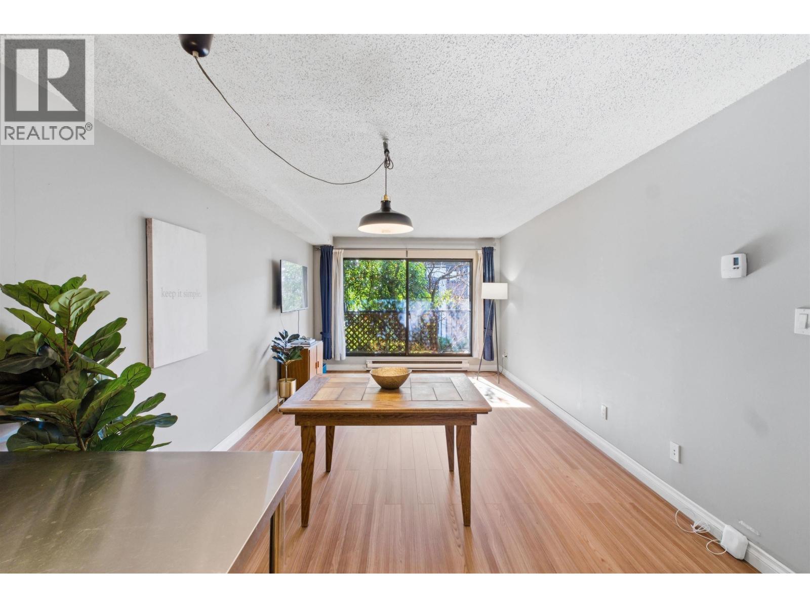 108 251 W 4th Street, North Vancouver, British Columbia  V7M 1H8 - Photo 5 - R3107849