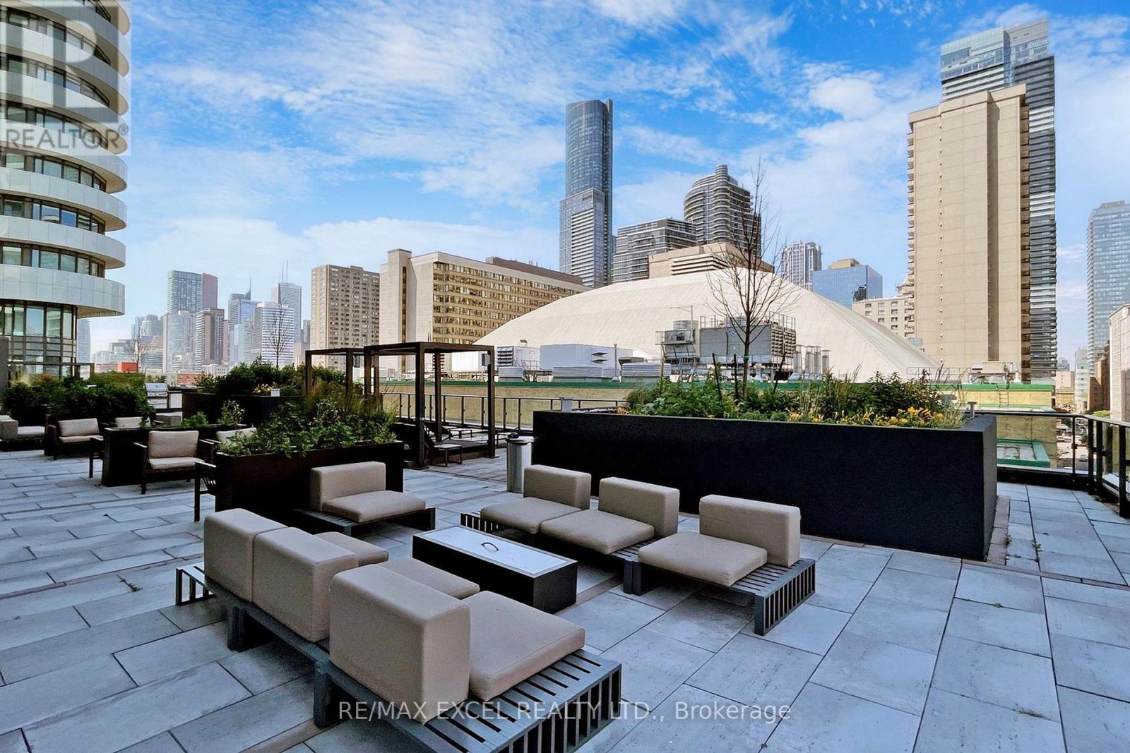 1908 - 85 Wood Street, Toronto, Ontario  M4Y 0E8 - Photo 34 - C12964812