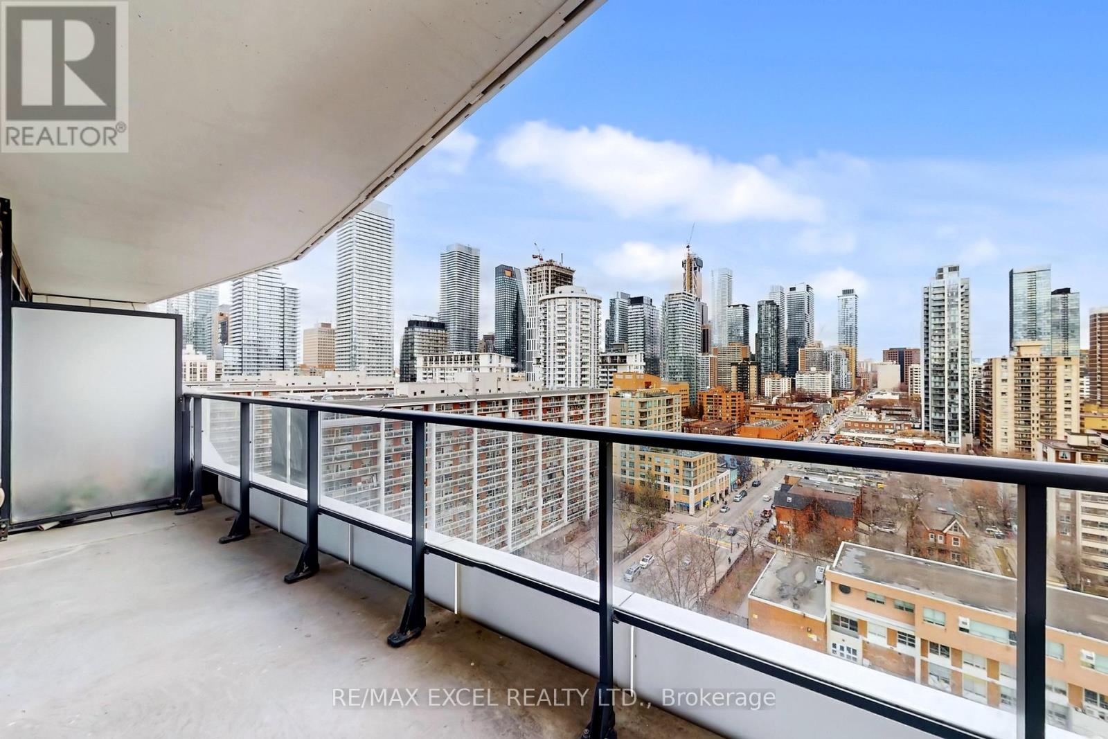 1908 - 85 Wood Street, Toronto, Ontario  M4Y 0E8 - Photo 21 - C12964812