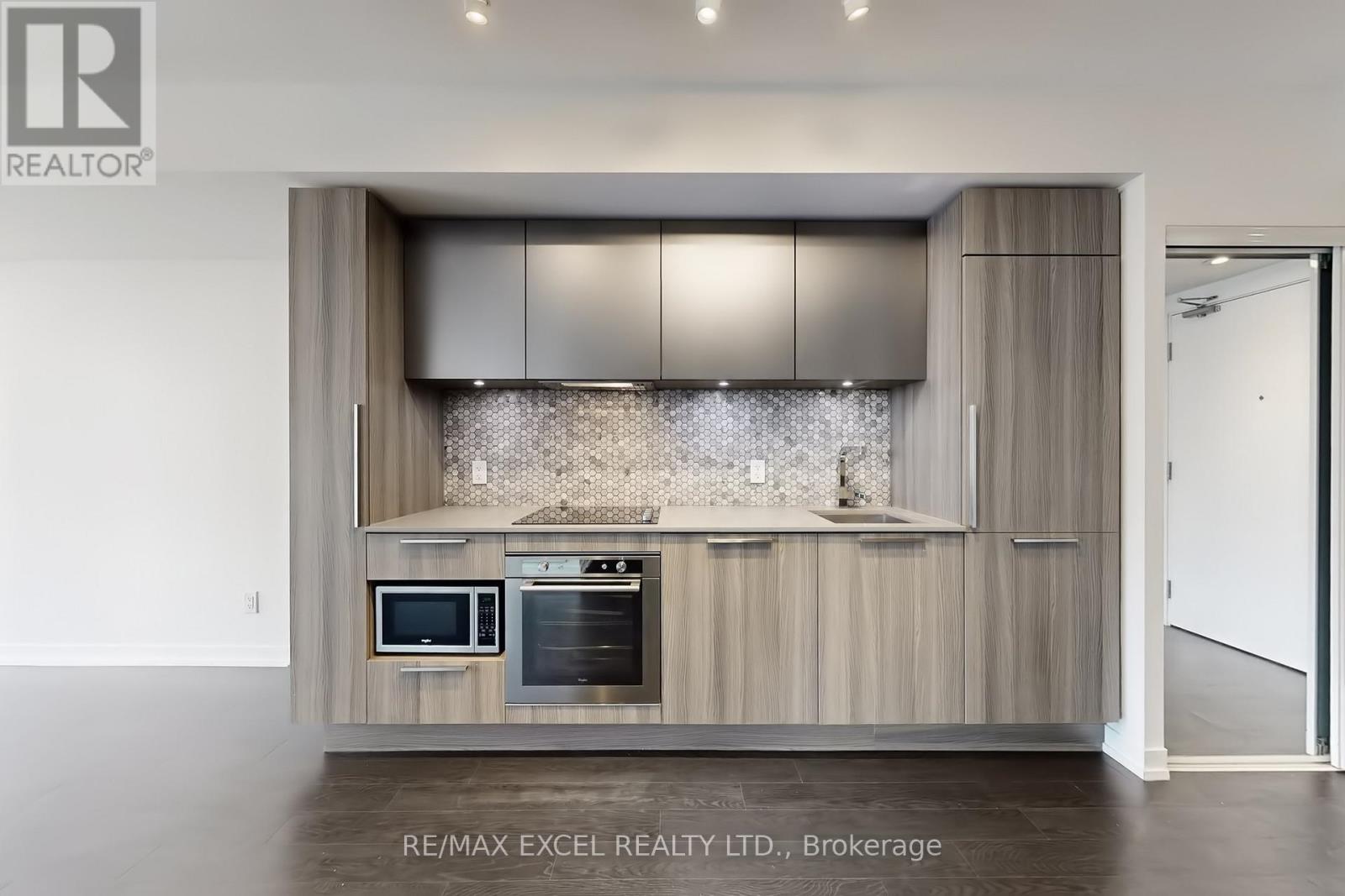 1908 - 85 Wood Street, Toronto, Ontario  M4Y 0E8 - Photo 7 - C12964812