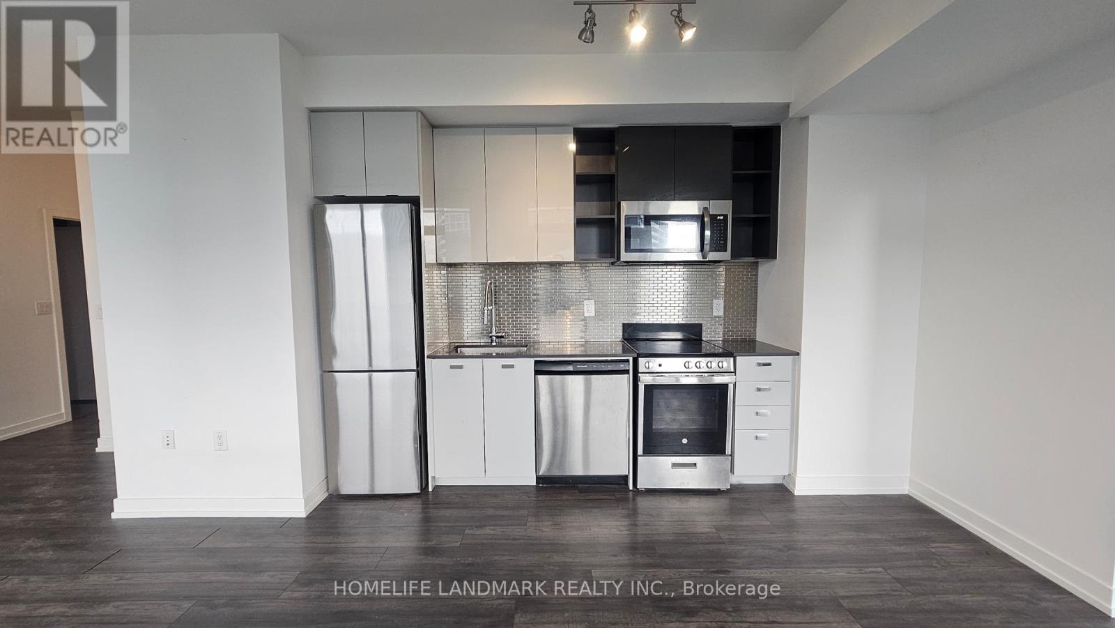 501 - 10 De Boers Drive, Toronto, Ontario  M3J 0H1 - Photo 4 - W12952612