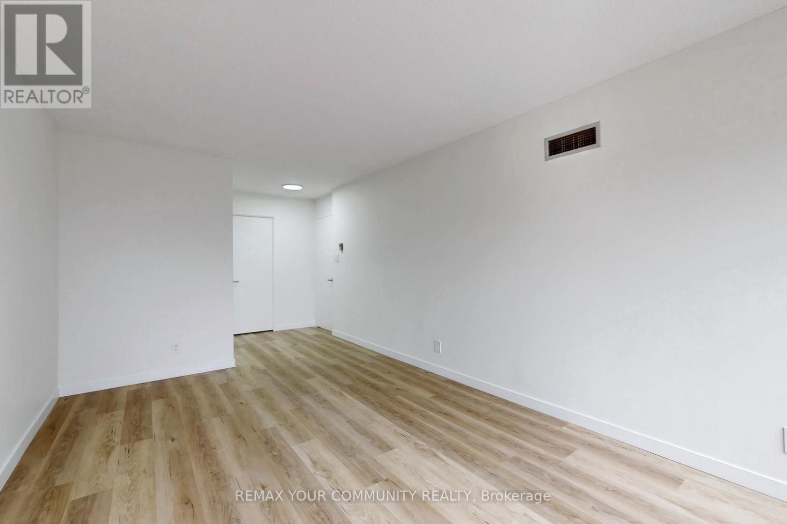 319 - 32 Clarissa Drive, Richmond Hill, Ontario  L4C 9R7 - Photo 26 - N12967788