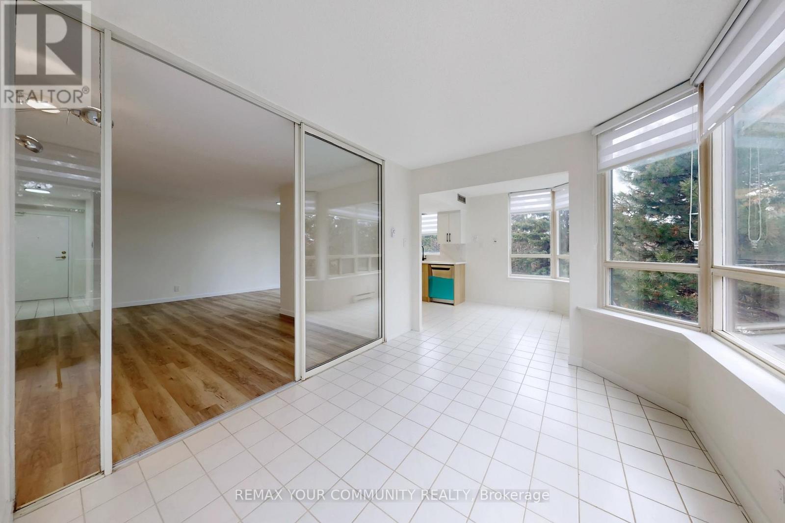 319 - 32 Clarissa Drive, Richmond Hill, Ontario  L4C 9R7 - Photo 23 - N12967788