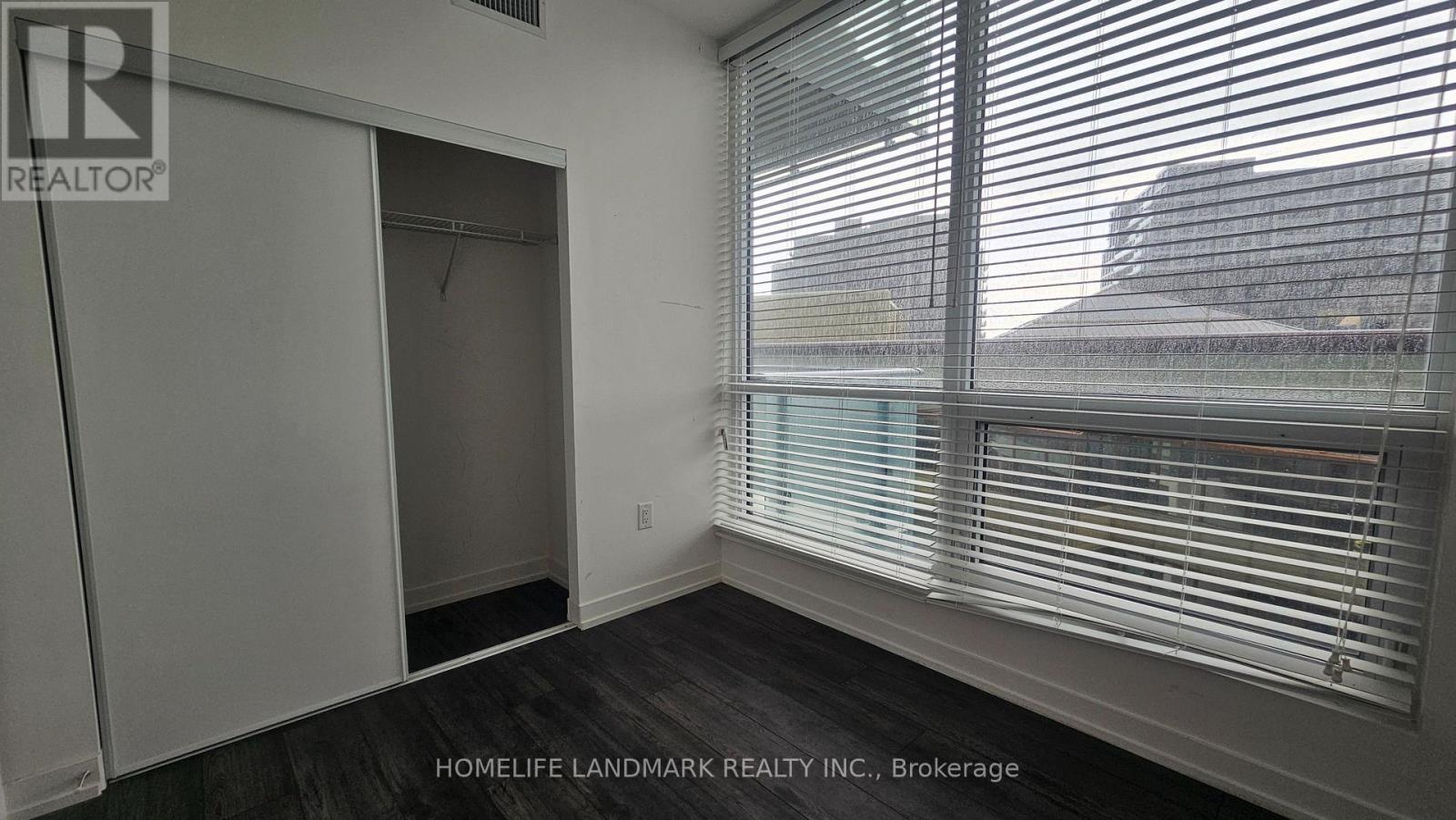 501 - 10 De Boers Drive, Toronto, Ontario  M3J 0H1 - Photo 16 - W12952612