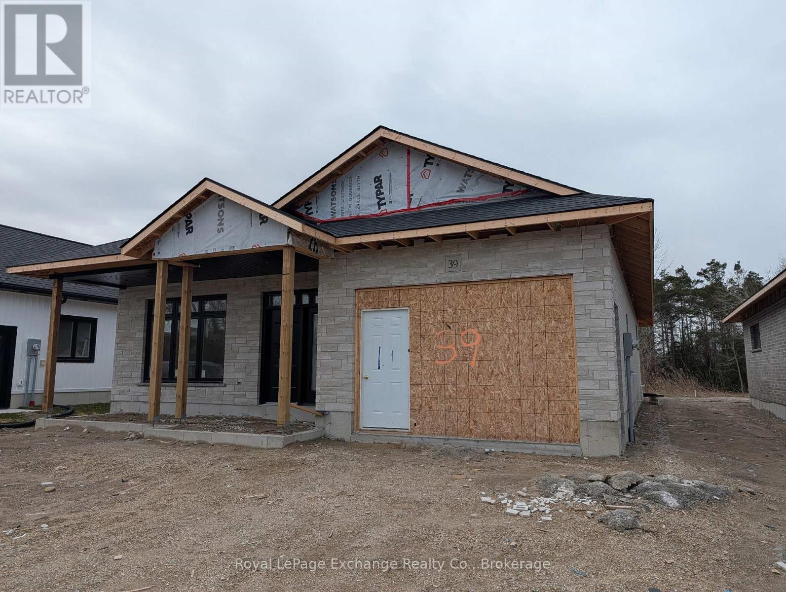 39 MERCEDES CRESCENT, Kincardine, Ontario