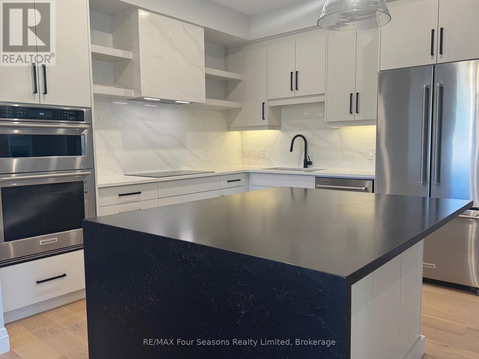 2 Boynton Court, Blue Mountains, Ontario  N0H 2P0 - Photo 10 - X12968090