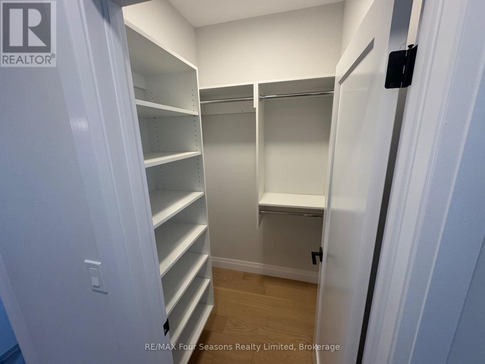 2 Boynton Court, Blue Mountains, Ontario  N0H 2P0 - Photo 23 - X12968090