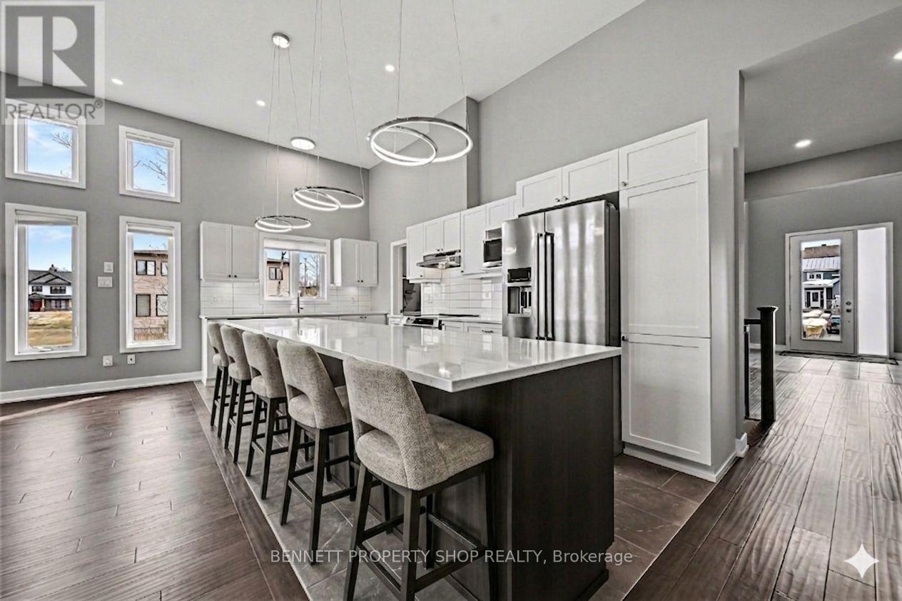 111 Frank Fisher Crescent, Mississippi Mills, Ontario  K0A 1A0 - Photo 5 - X12966318