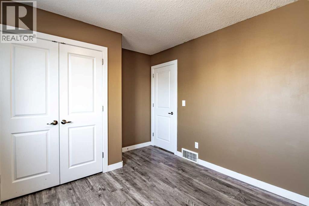 108 Pioneer Way, Blackfalds, Alberta  T0M 0J0 - Photo 11 - A2273308