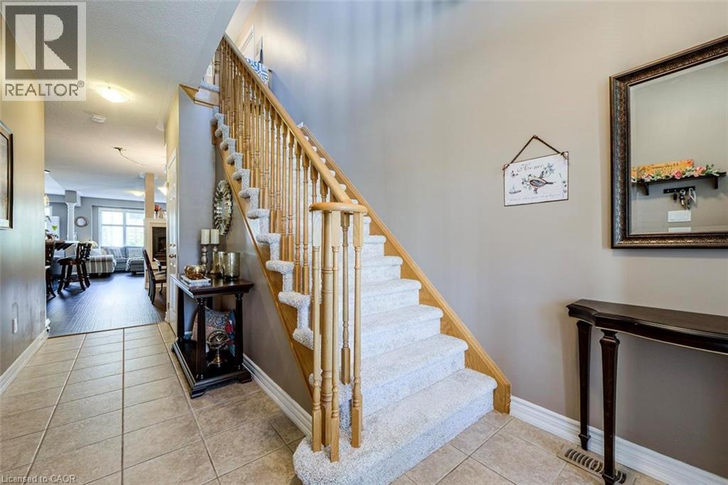 65 Cathedral Court, Waterdown, Ontario  L8B 0S1 - Photo 4 - 40814359