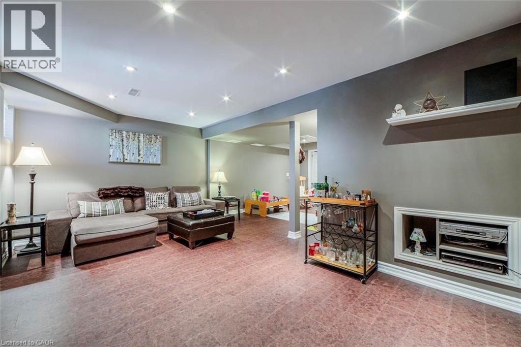 65 Cathedral Court, Waterdown, Ontario  L8B 0S1 - Photo 41 - 40814359