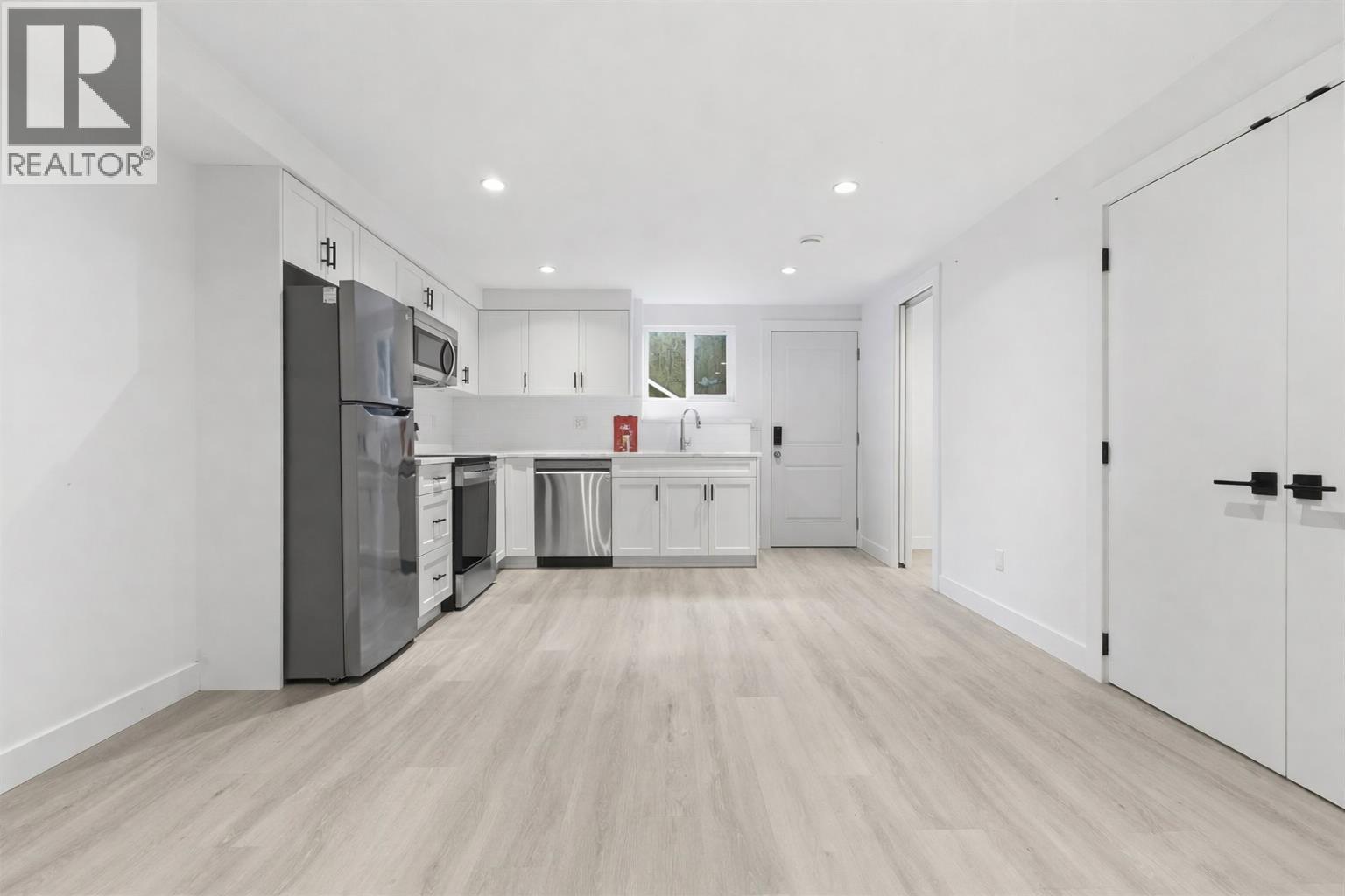 2115 London Street, New Westminster, British Columbia  V3M 3E8 - Photo 30 - R3107638