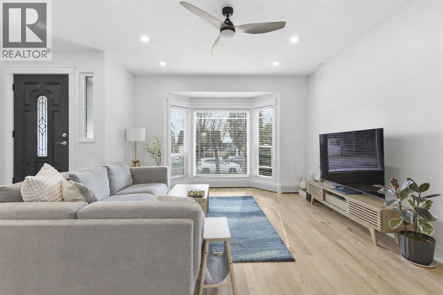 2115 London Street, New Westminster, British Columbia  V3M 3E8 - Photo 5 - R3107638