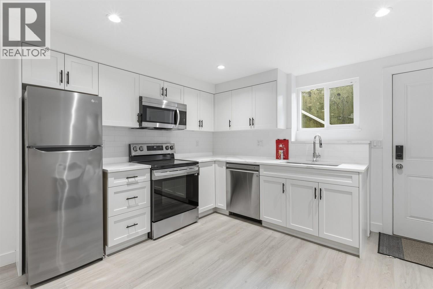 2115 London Street, New Westminster, British Columbia  V3M 3E8 - Photo 29 - R3107638