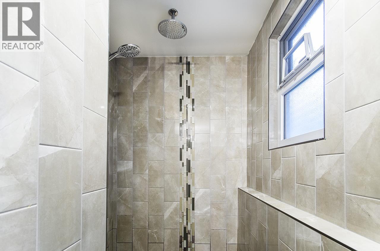 4540 Mountain Highway, North Vancouver, British Columbia  V7K 2K6 - Photo 17 - R3107986