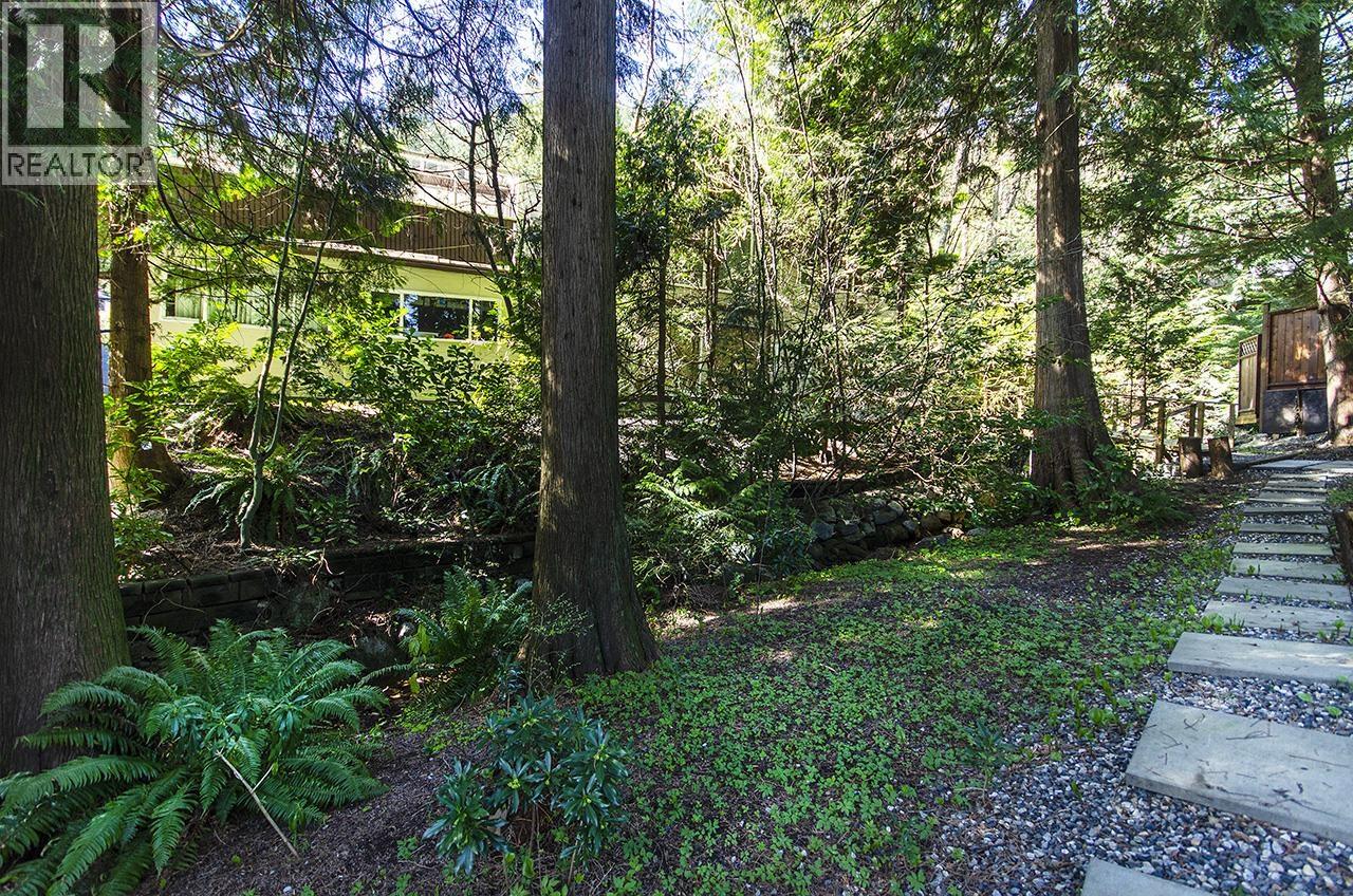 4540 Mountain Highway, North Vancouver, British Columbia  V7K 2K6 - Photo 30 - R3107986