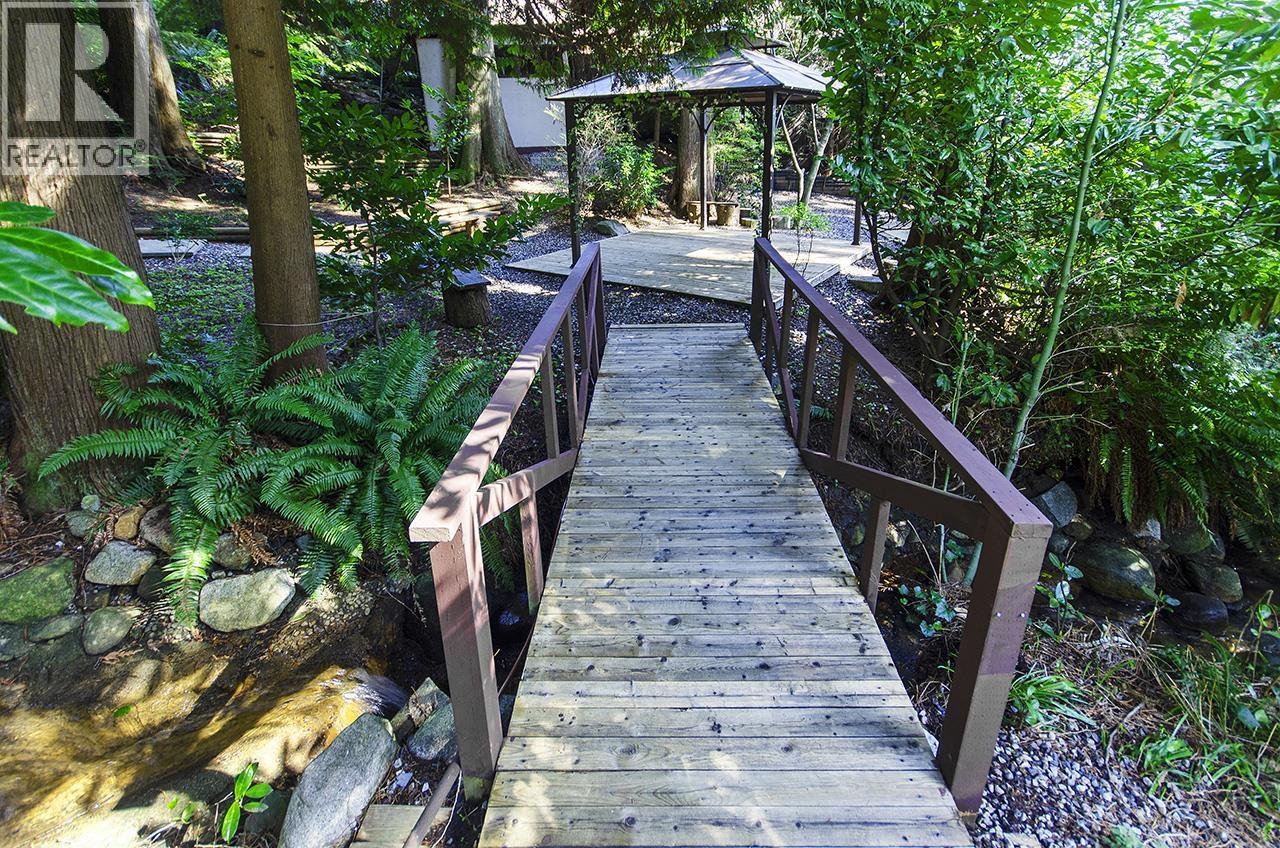 4540 Mountain Highway, North Vancouver, British Columbia  V7K 2K6 - Photo 28 - R3107986