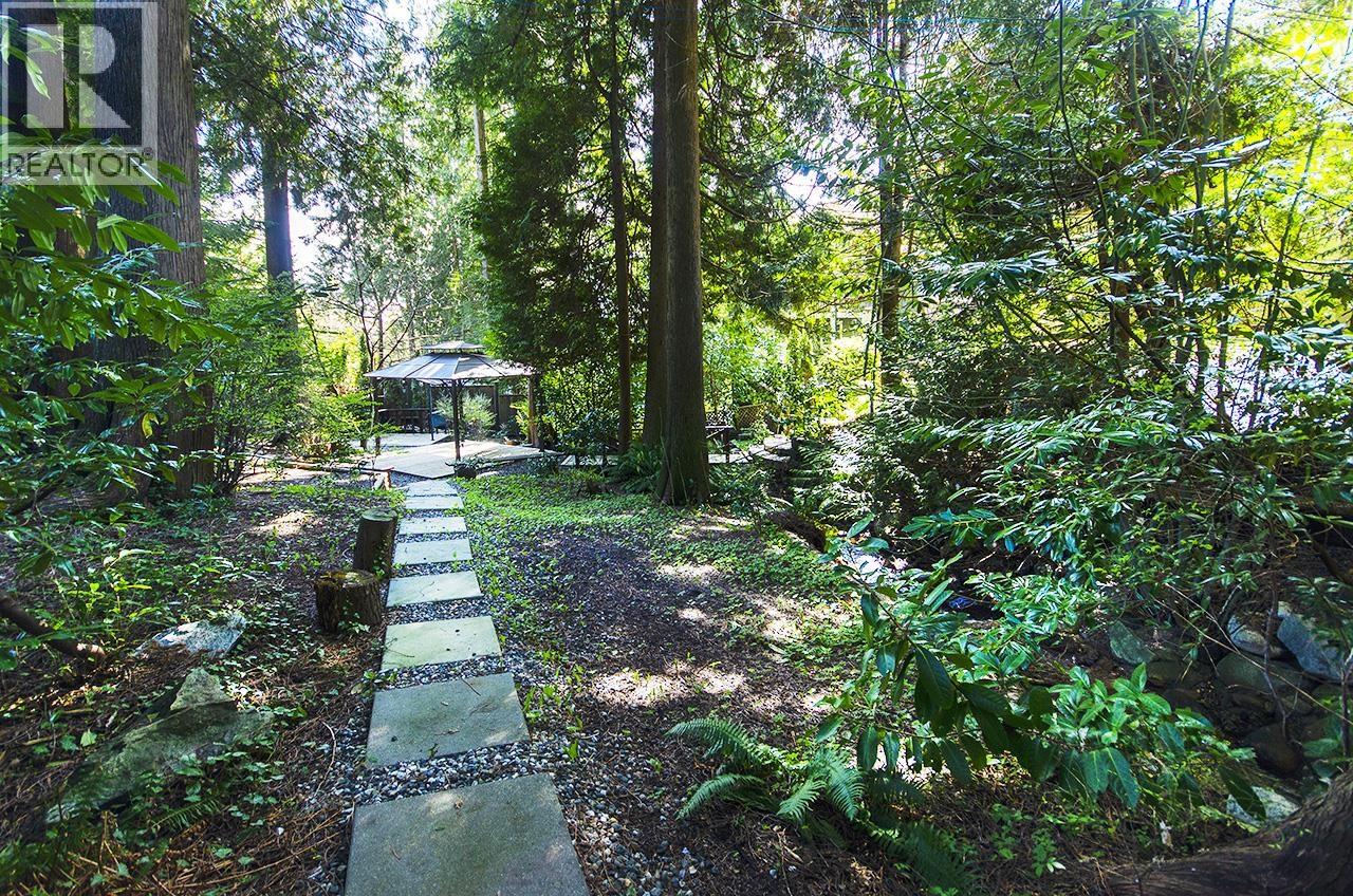 4540 Mountain Highway, North Vancouver, British Columbia  V7K 2K6 - Photo 29 - R3107986