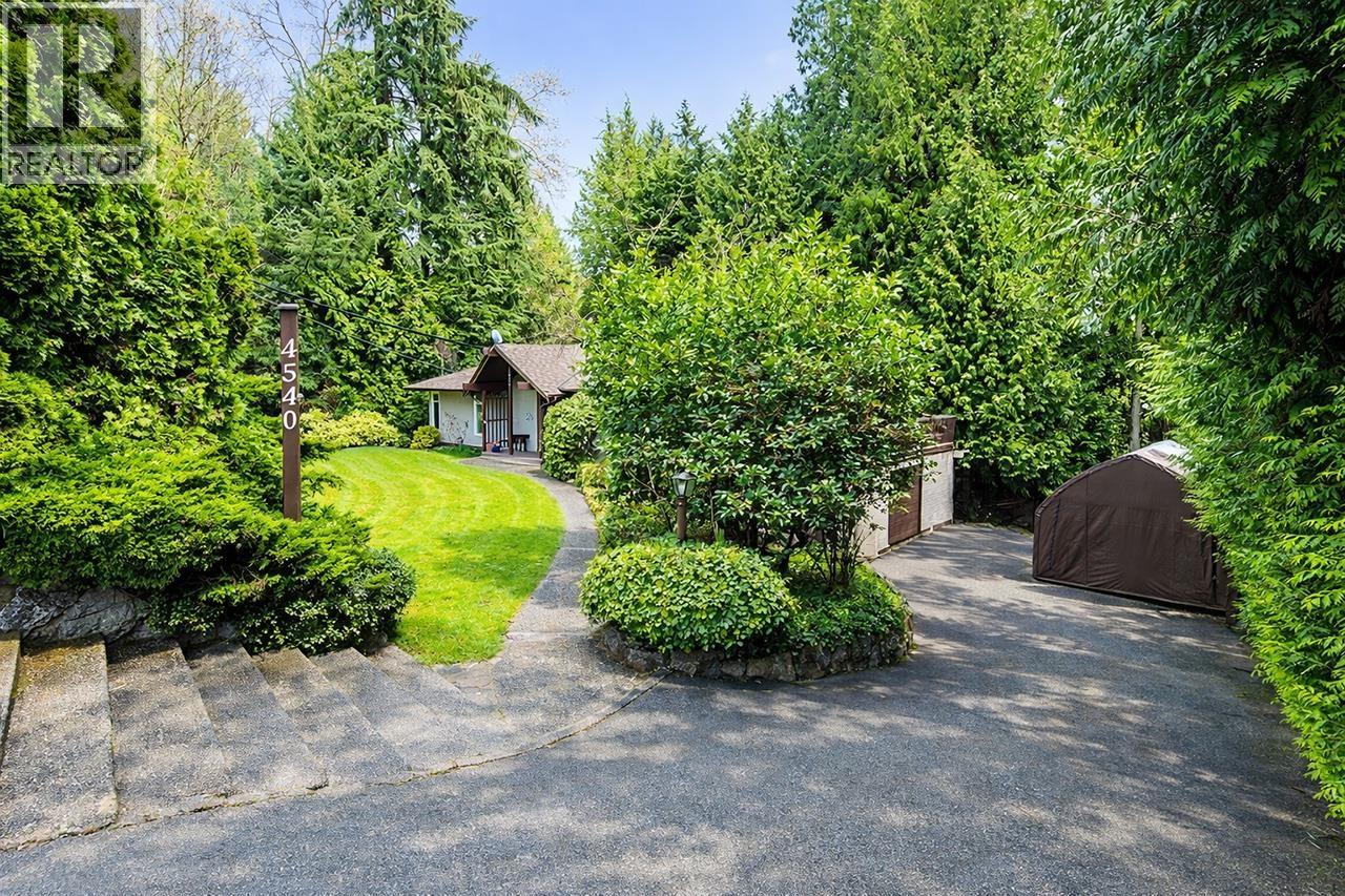 4540 Mountain Highway, North Vancouver, British Columbia  V7K 2K6 - Photo 4 - R3107986