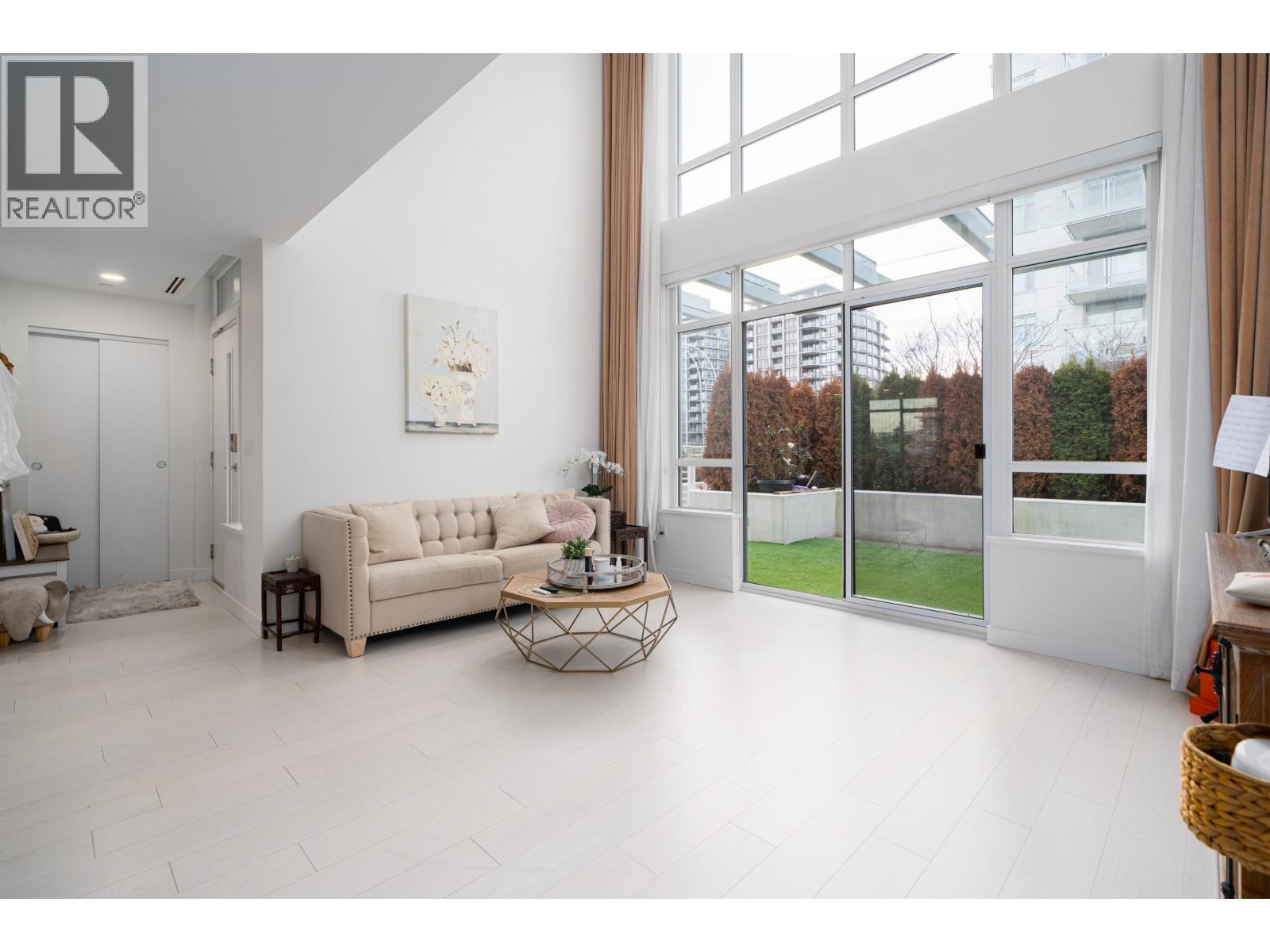 319 5580 No. 3 Road, Richmond, British Columbia  V6X 0R8 - Photo 12 - R3107884