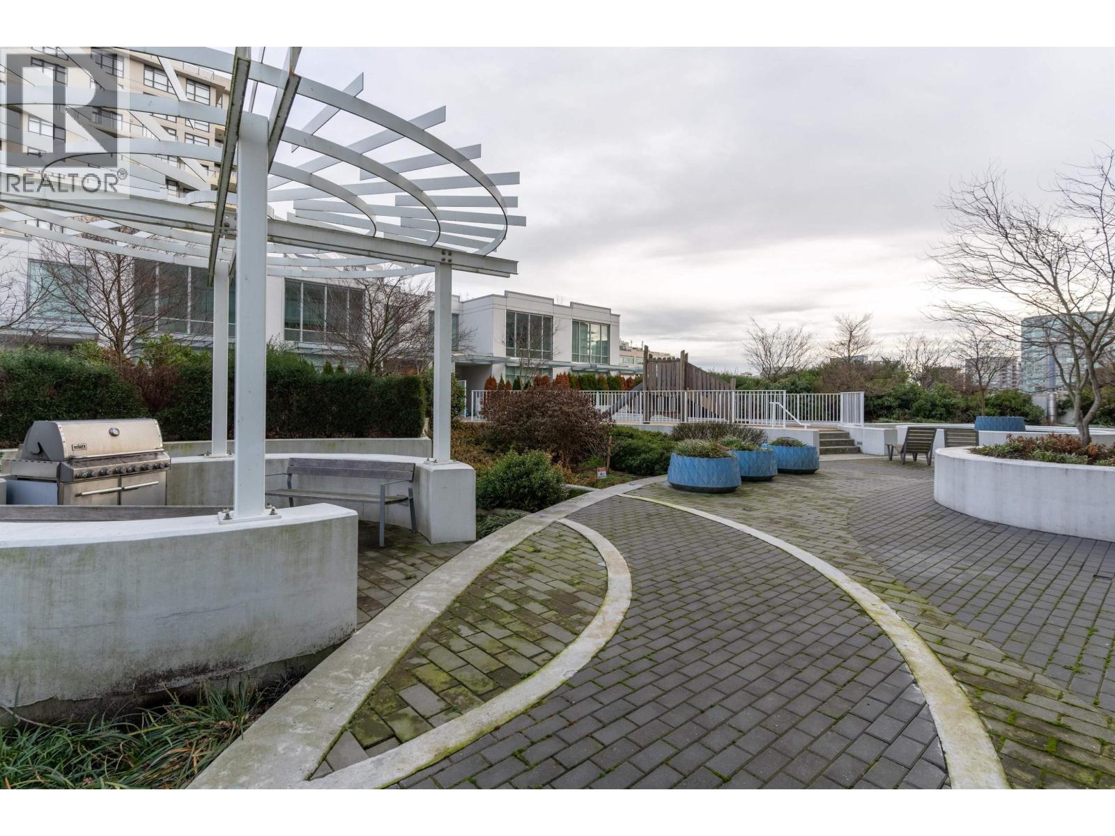 319 5580 No. 3 Road, Richmond, British Columbia  V6X 0R8 - Photo 35 - R3107884