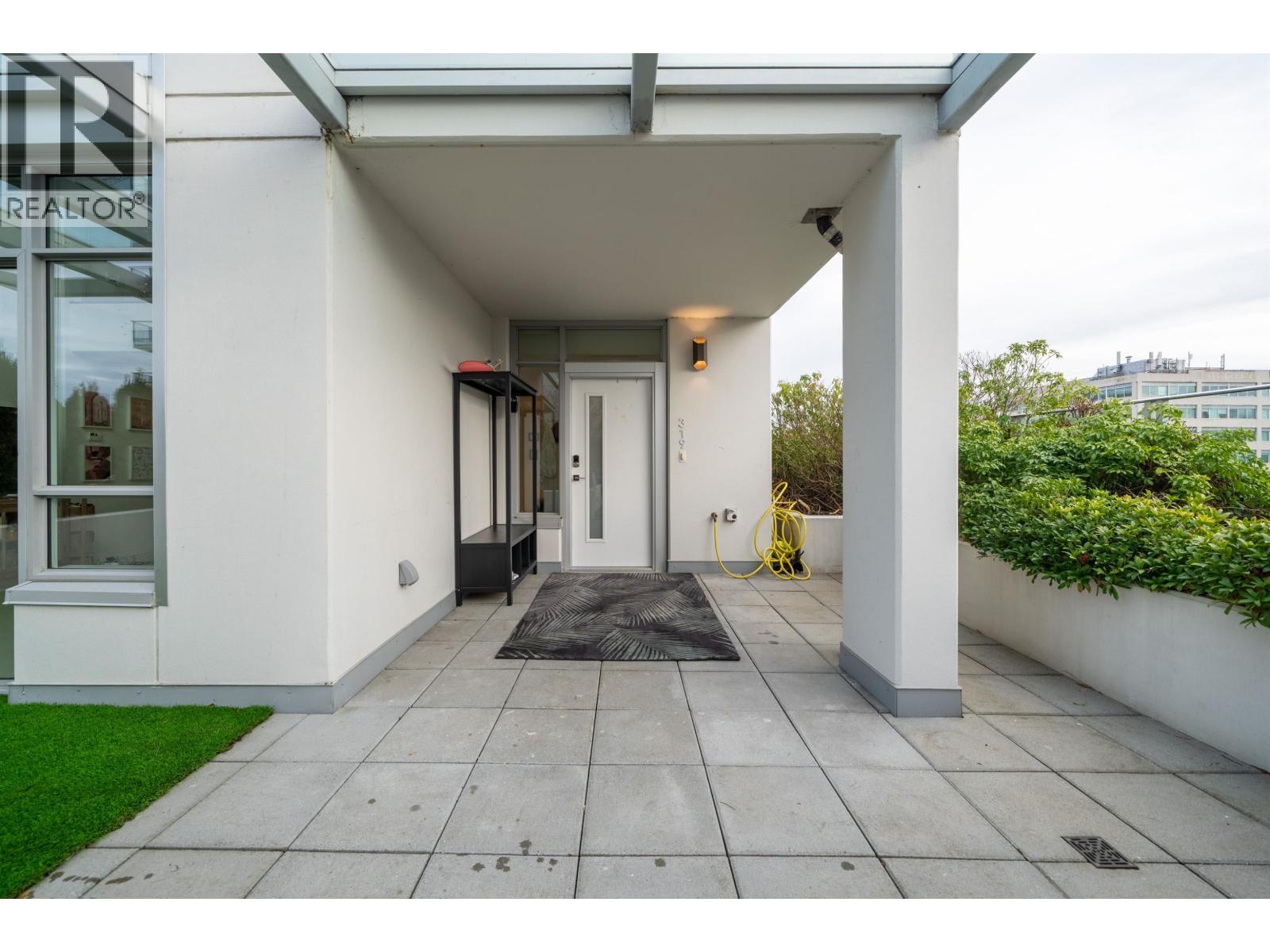 319 5580 No. 3 Road, Richmond, British Columbia  V6X 0R8 - Photo 5 - R3107884