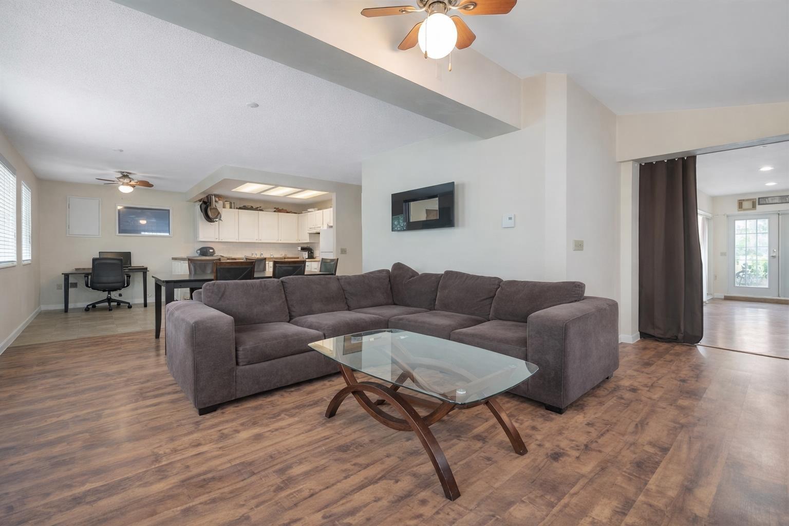 11253 Glenbrook Place, Delta, British Columbia  V4C 7N5 - Photo 6 - R3108108