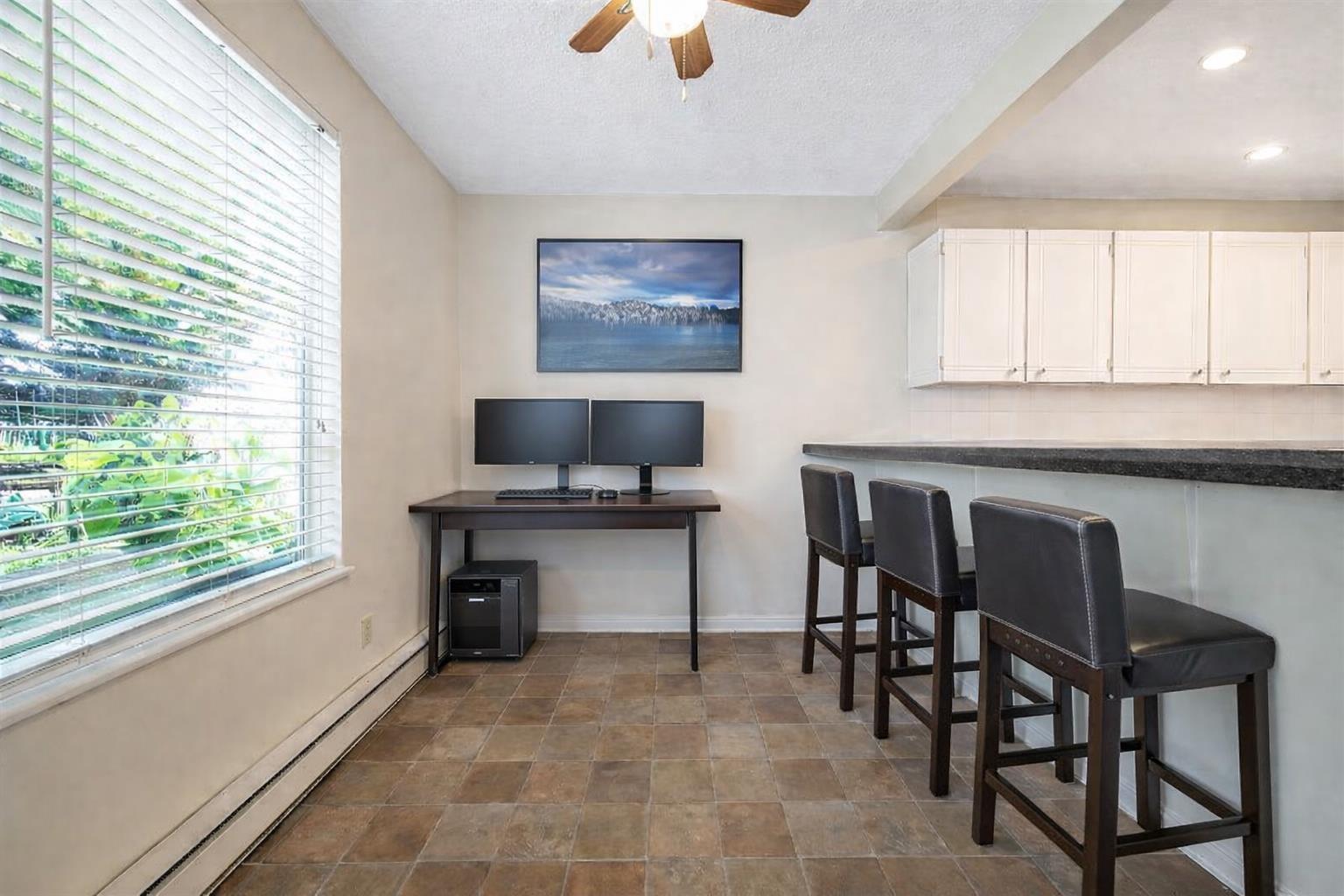 11253 Glenbrook Place, Delta, British Columbia  V4C 7N5 - Photo 8 - R3108108