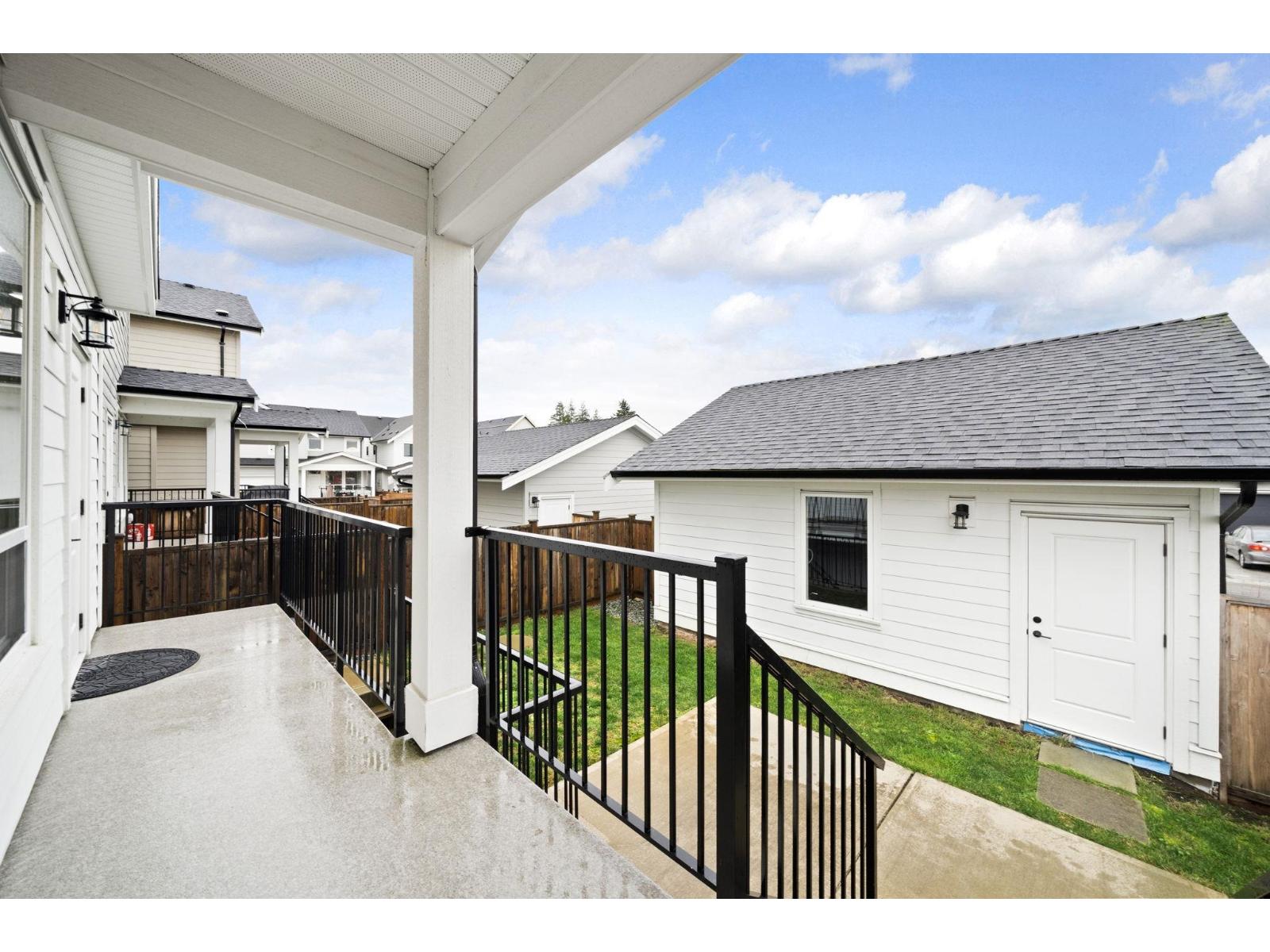 16782 21a Avenue, Surrey, British Columbia  V3Z 0M3 - Photo 14 - R3108124