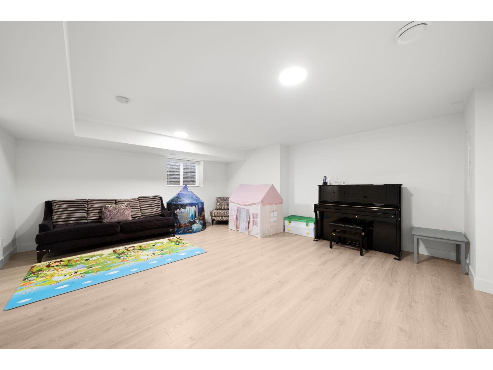 16782 21a Avenue, Surrey, British Columbia  V3Z 0M3 - Photo 27 - R3108124