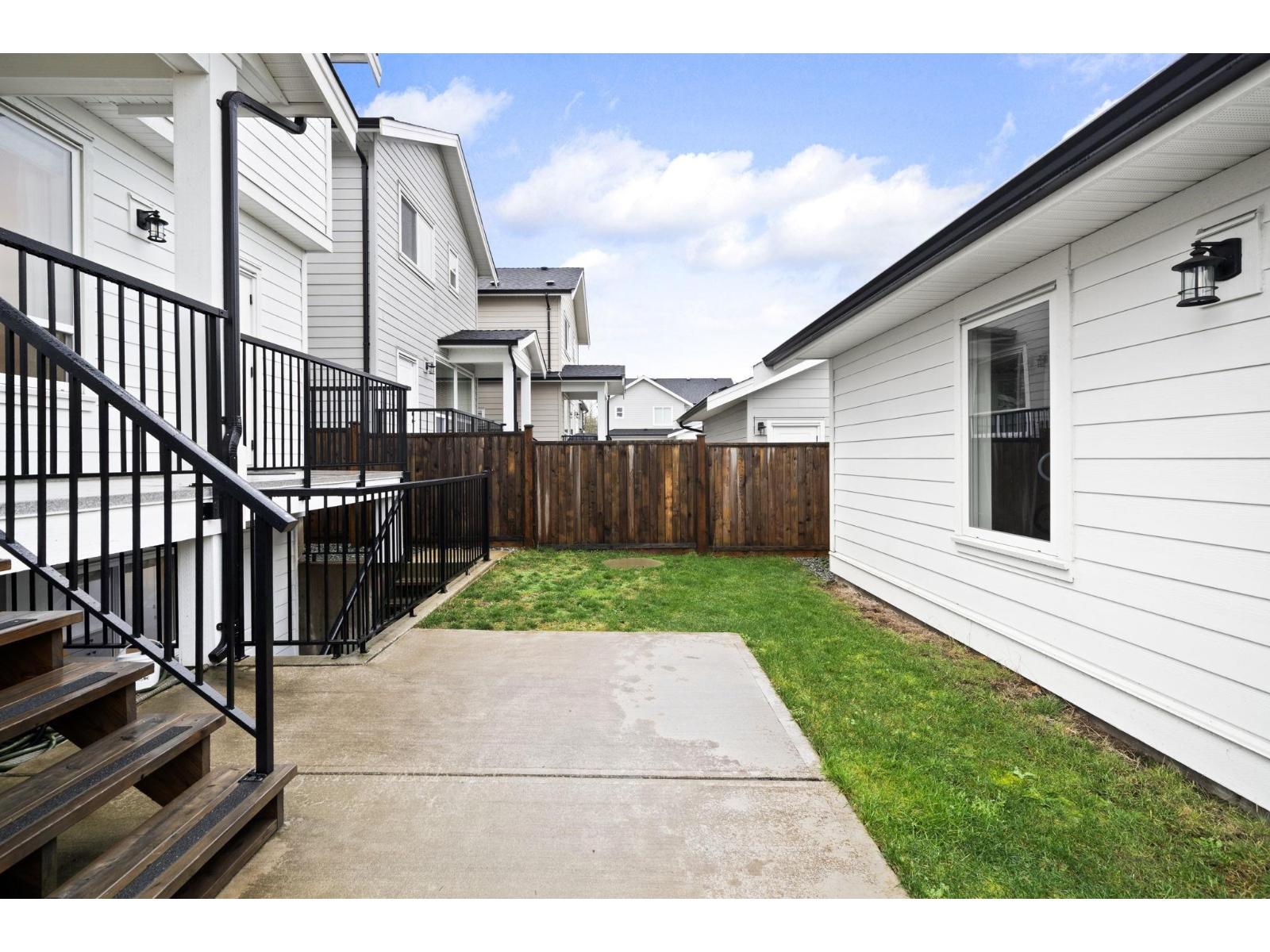 16782 21a Avenue, Surrey, British Columbia  V3Z 0M3 - Photo 32 - R3108124