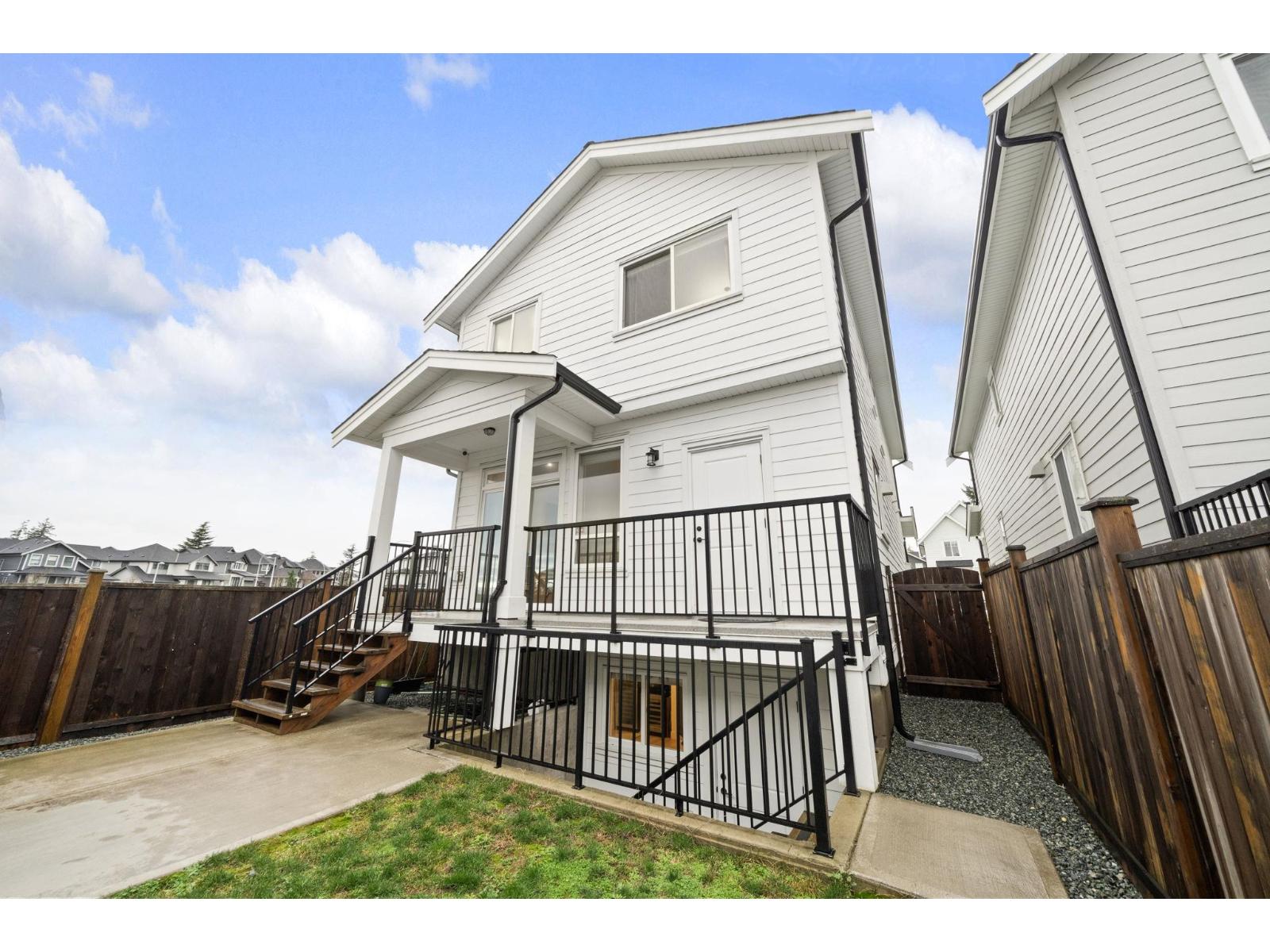 16782 21a Avenue, Surrey, British Columbia  V3Z 0M3 - Photo 33 - R3108124