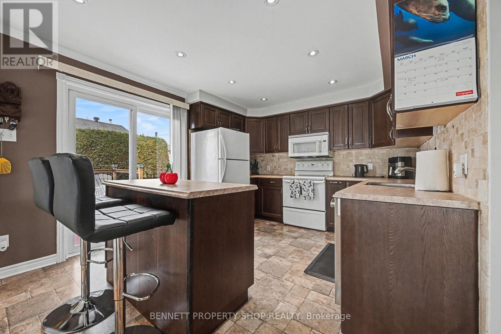 143 Rathwell Shore Road, Beckwith, Ontario  K7C 4L4 - Photo 7 - X12968110