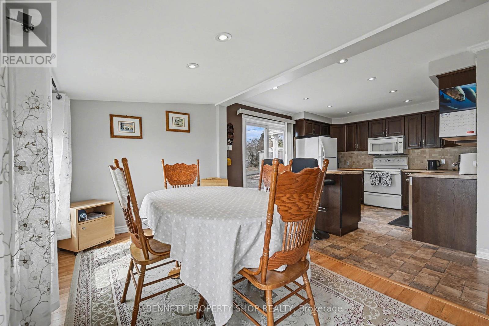 143 Rathwell Shore Road, Beckwith, Ontario  K7C 4L4 - Photo 8 - X12968110