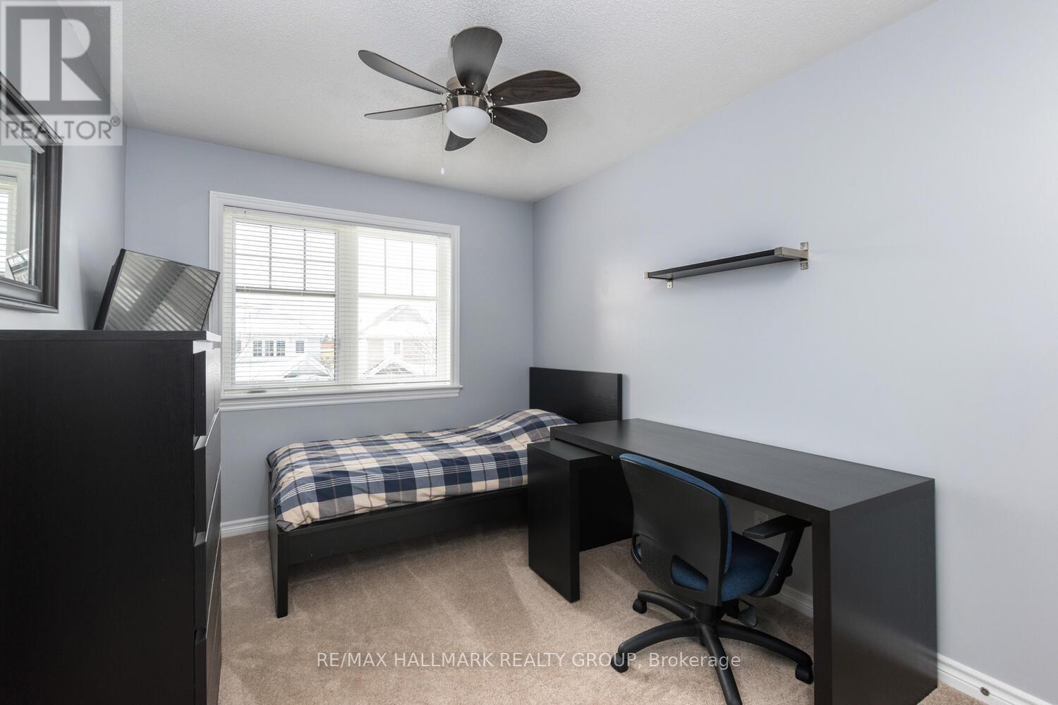 266 Horseshoe Crescent, Ottawa, Ontario  K2S 0B7 - Photo 21 - X12968116