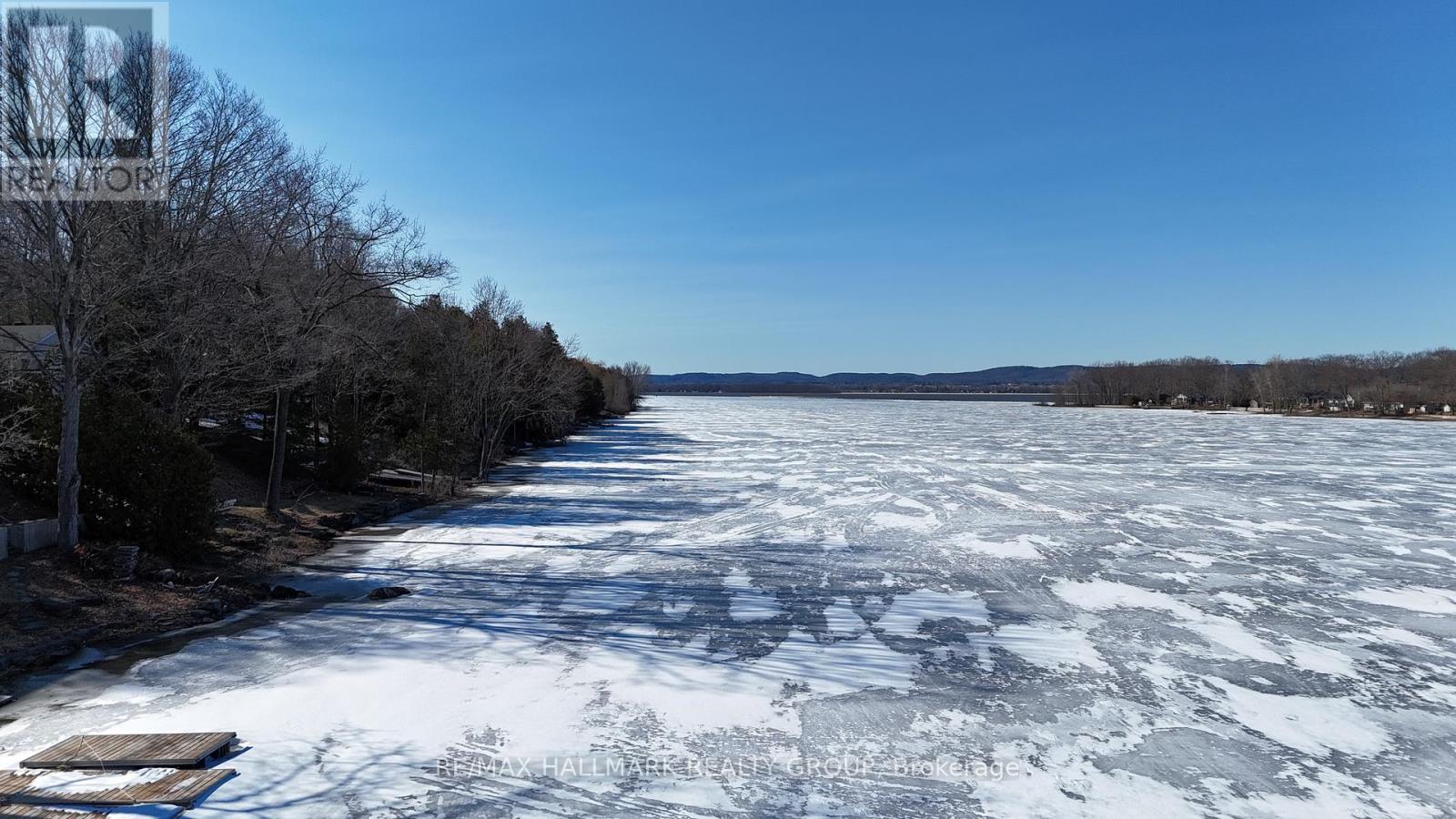 4614 Northwood Drive, Ottawa, Ontario  K0A 3M0 - Photo 3 - X12968122