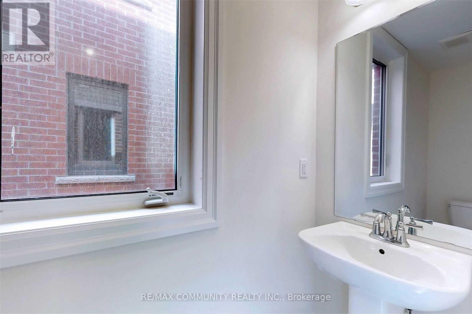 190 Westfield Drive, Whitby, Ontario  L1P 0G2 - Photo 13 - E12968014