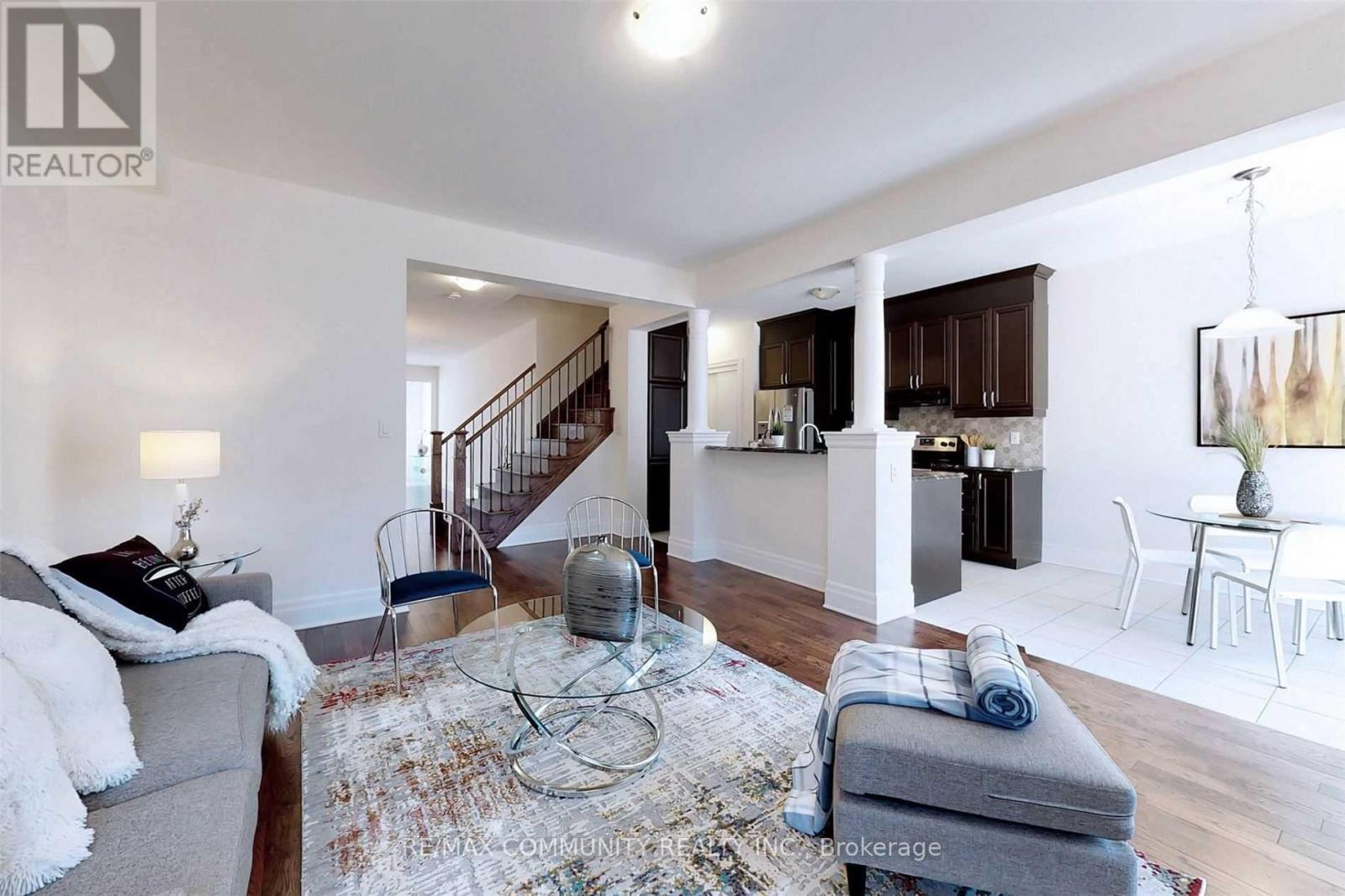 190 Westfield Drive, Whitby, Ontario  L1P 0G2 - Photo 9 - E12968014