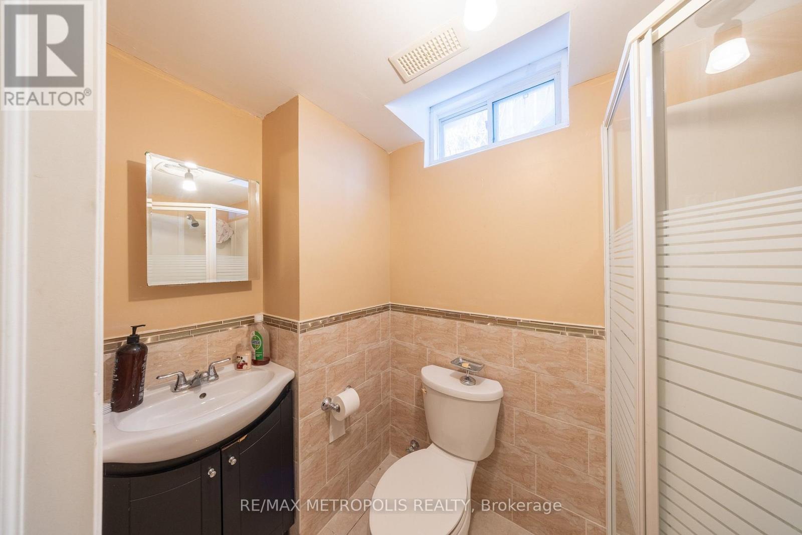 Main - 113 Highhill Drive, Toronto, Ontario  M1T 1N8 - Photo 18 - E12968034
