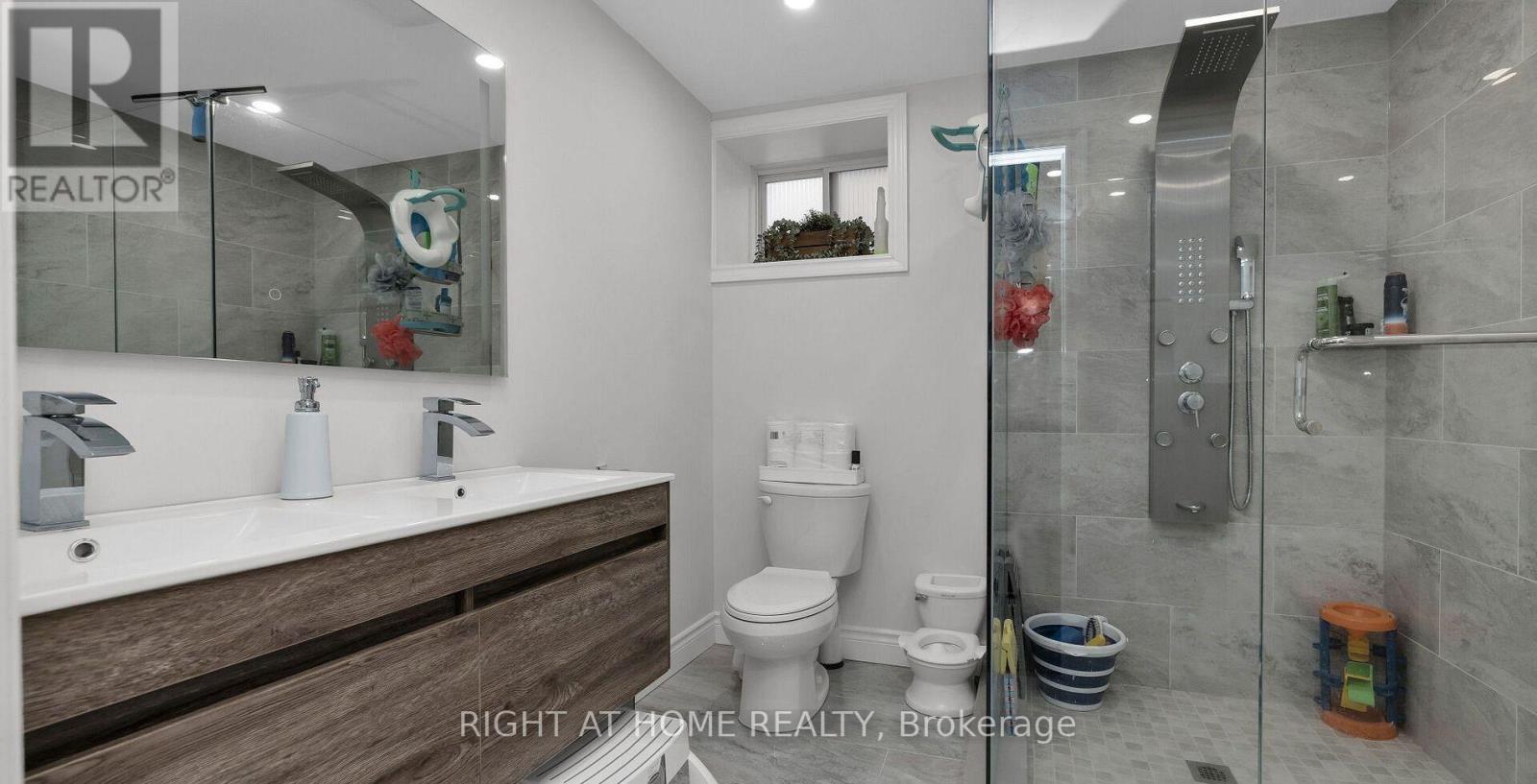 43 Westfield Drive, Whitby, Ontario  L1P 0E8 - Photo 8 - E12968036