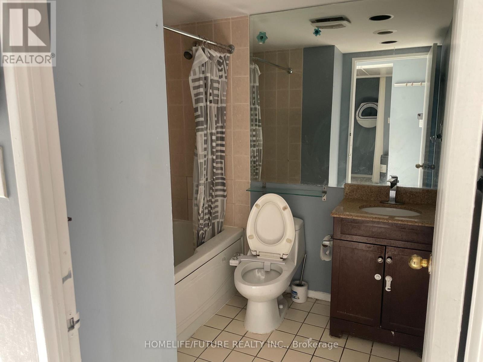 2209 - 2550 Lawrence Avenue, Toronto, Ontario  M1P 4Z3 - Photo 8 - E12968040