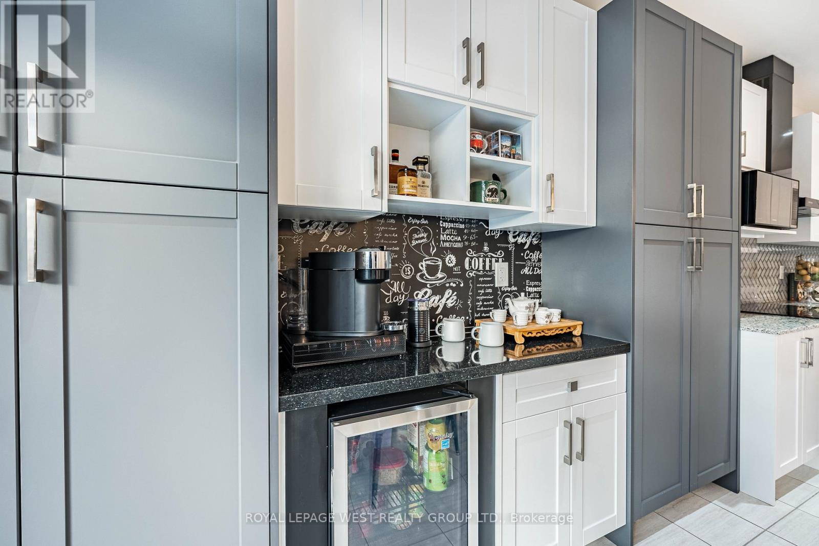 13 Arksey Street, Whitby, Ontario  L1P 0G5 - Photo 11 - E12968120