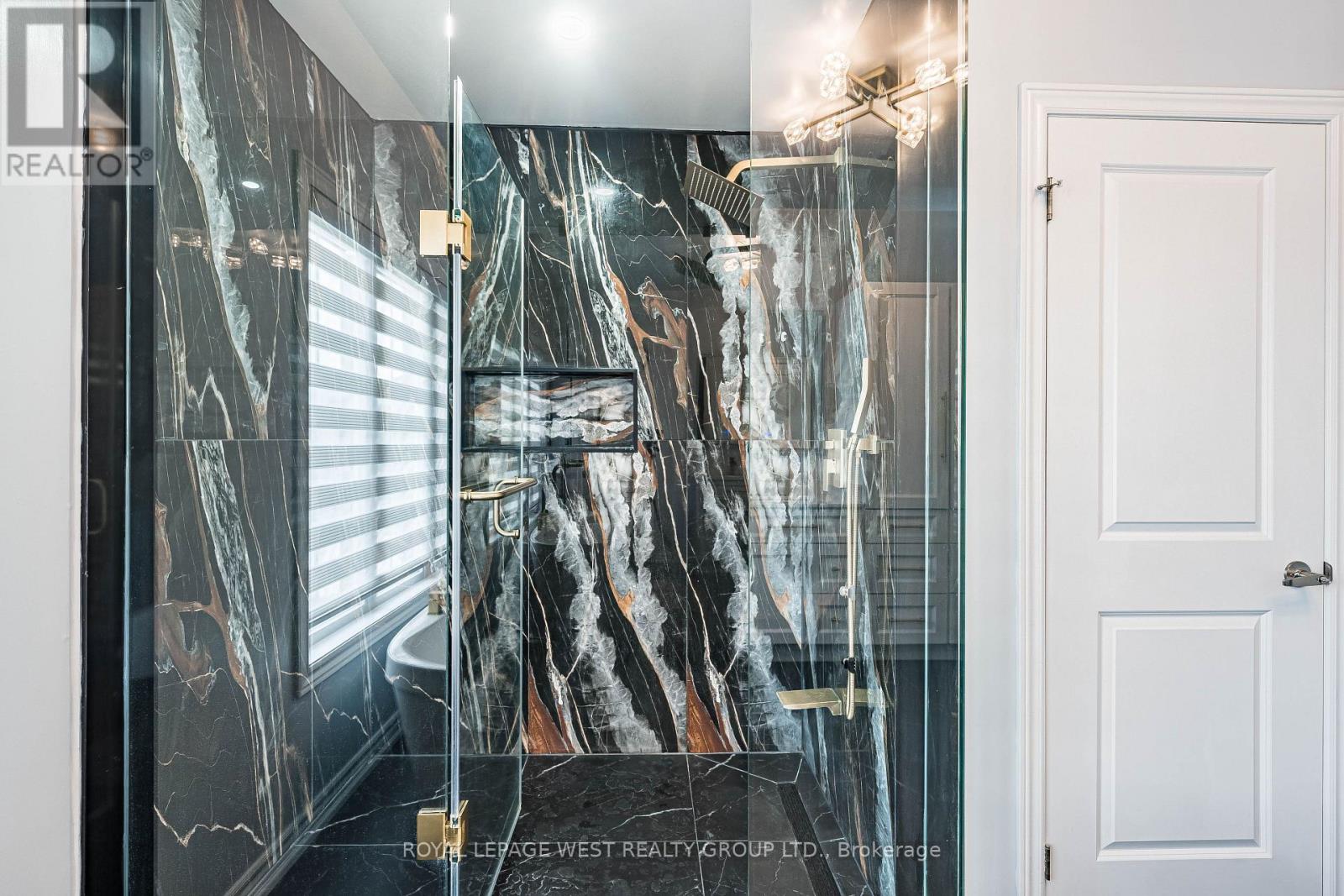 13 Arksey Street, Whitby, Ontario  L1P 0G5 - Photo 17 - E12968120