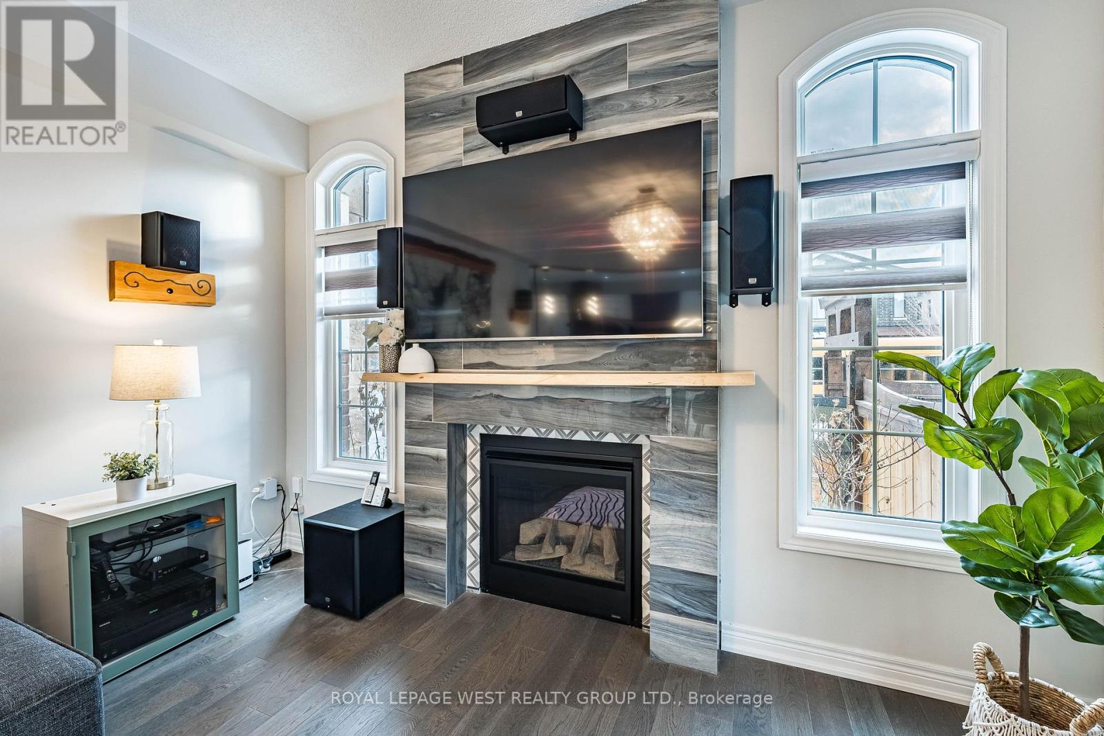 13 Arksey Street, Whitby, Ontario  L1P 0G5 - Photo 6 - E12968120