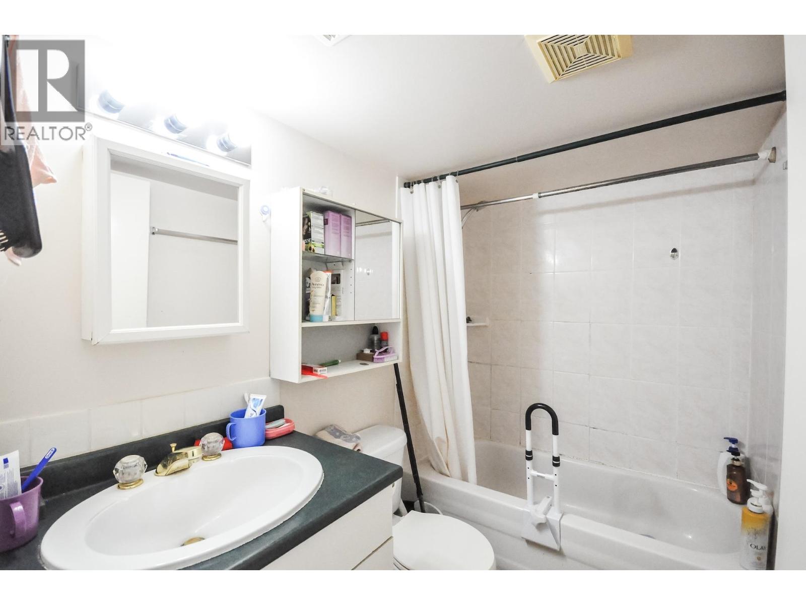 3156 Adanac Street, Vancouver, British Columbia V5K 2N9 - Photo 32 - R3107857