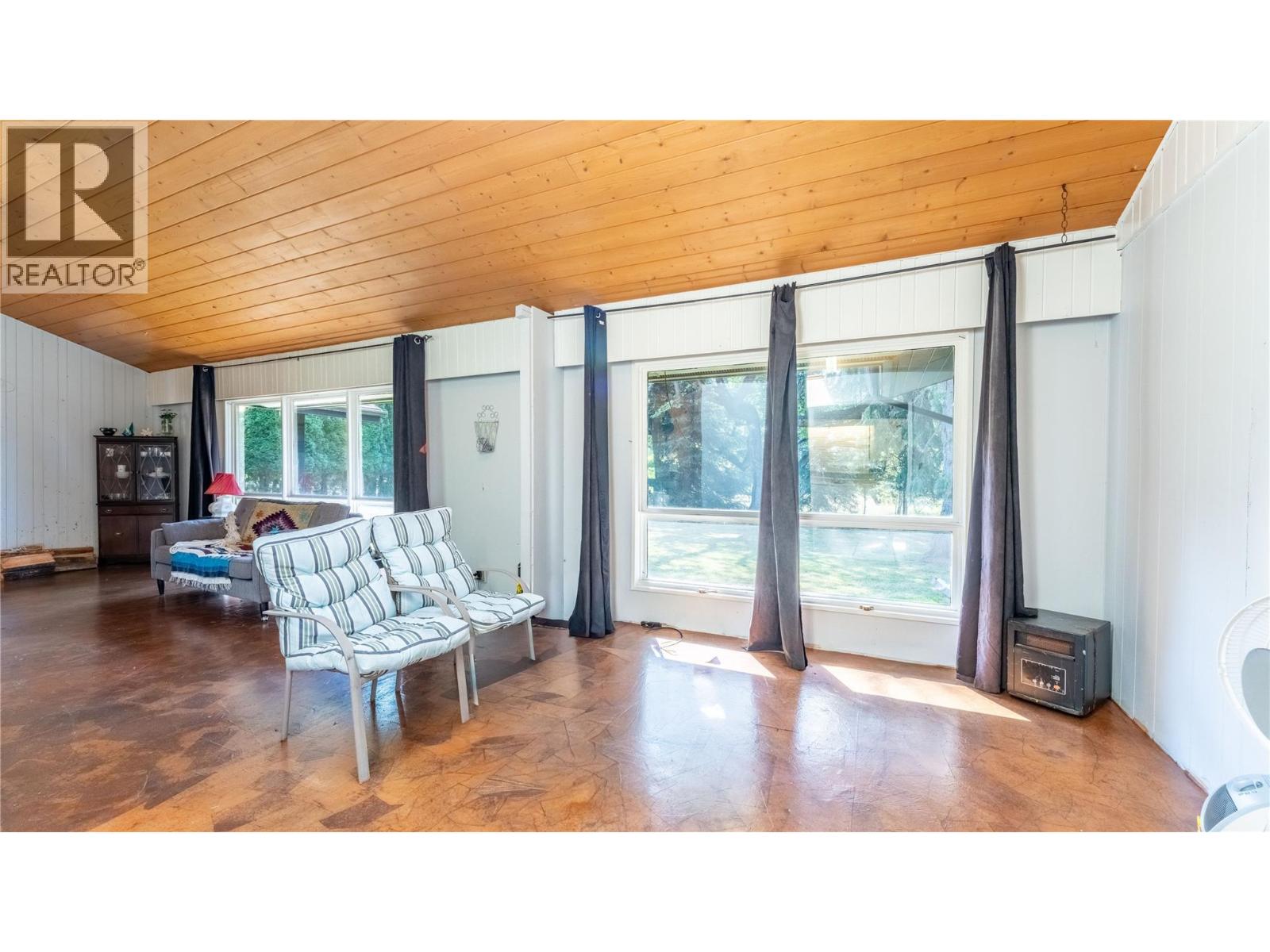 4580 44th Street, Canyon, British Columbia  V0B 1C1 - Photo 43 - 10382488