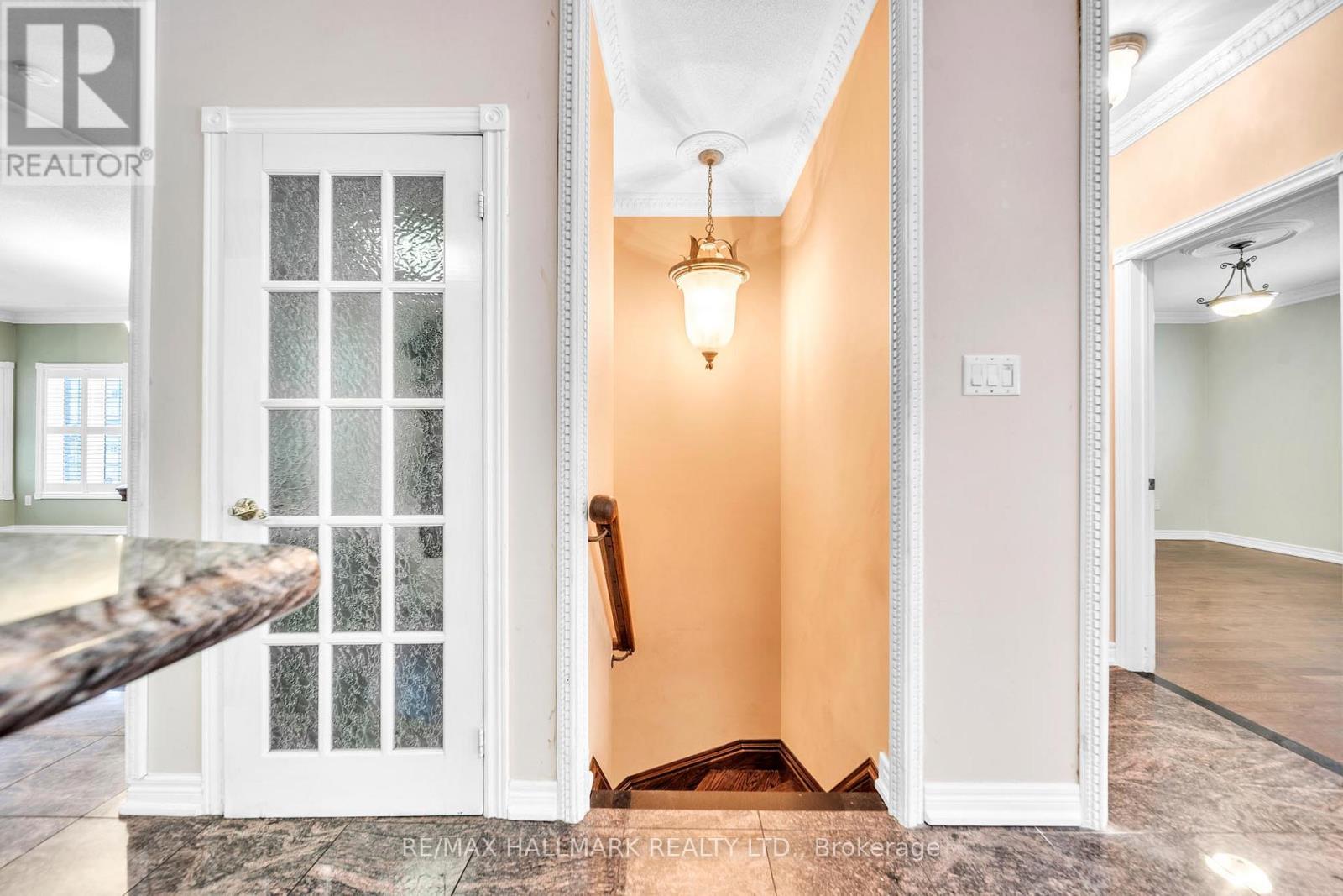 13 Briar Path Lane, Markham, Ontario  L6C 2C3 - Photo 19 - N12968046