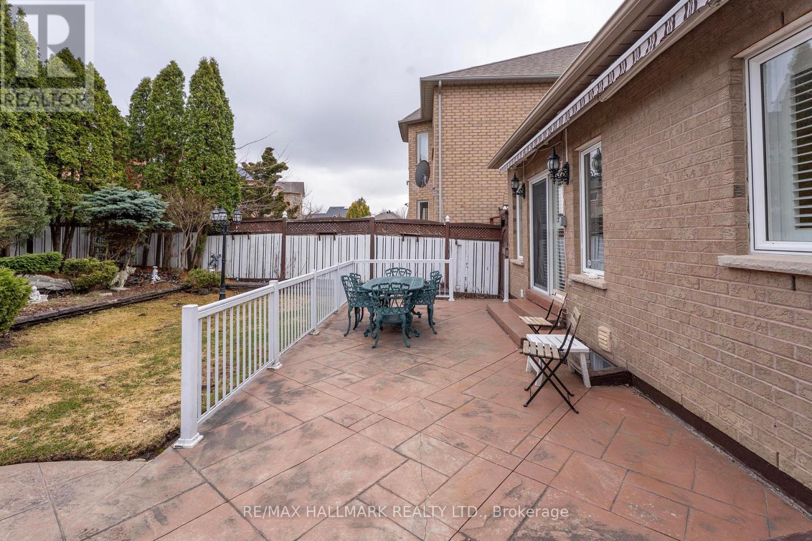 13 Briar Path Lane, Markham, Ontario  L6C 2C3 - Photo 30 - N12968046