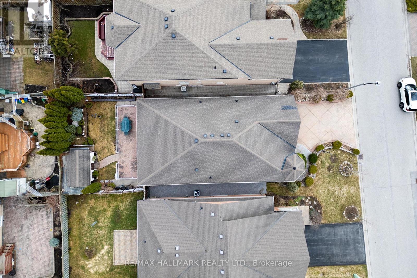 13 Briar Path Lane, Markham, Ontario  L6C 2C3 - Photo 33 - N12968046