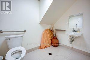 110 - 40 New Delhi Drive, Markham, Ontario  L3S 0B5 - Photo 11 - N12968048